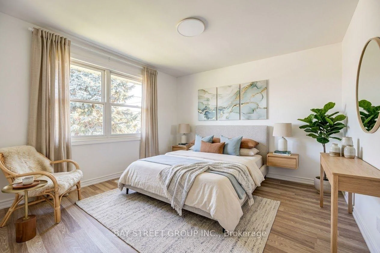 Photo 16 of 110 St. David's Road, St. Catharines, Burleigh Hill — HOMEH