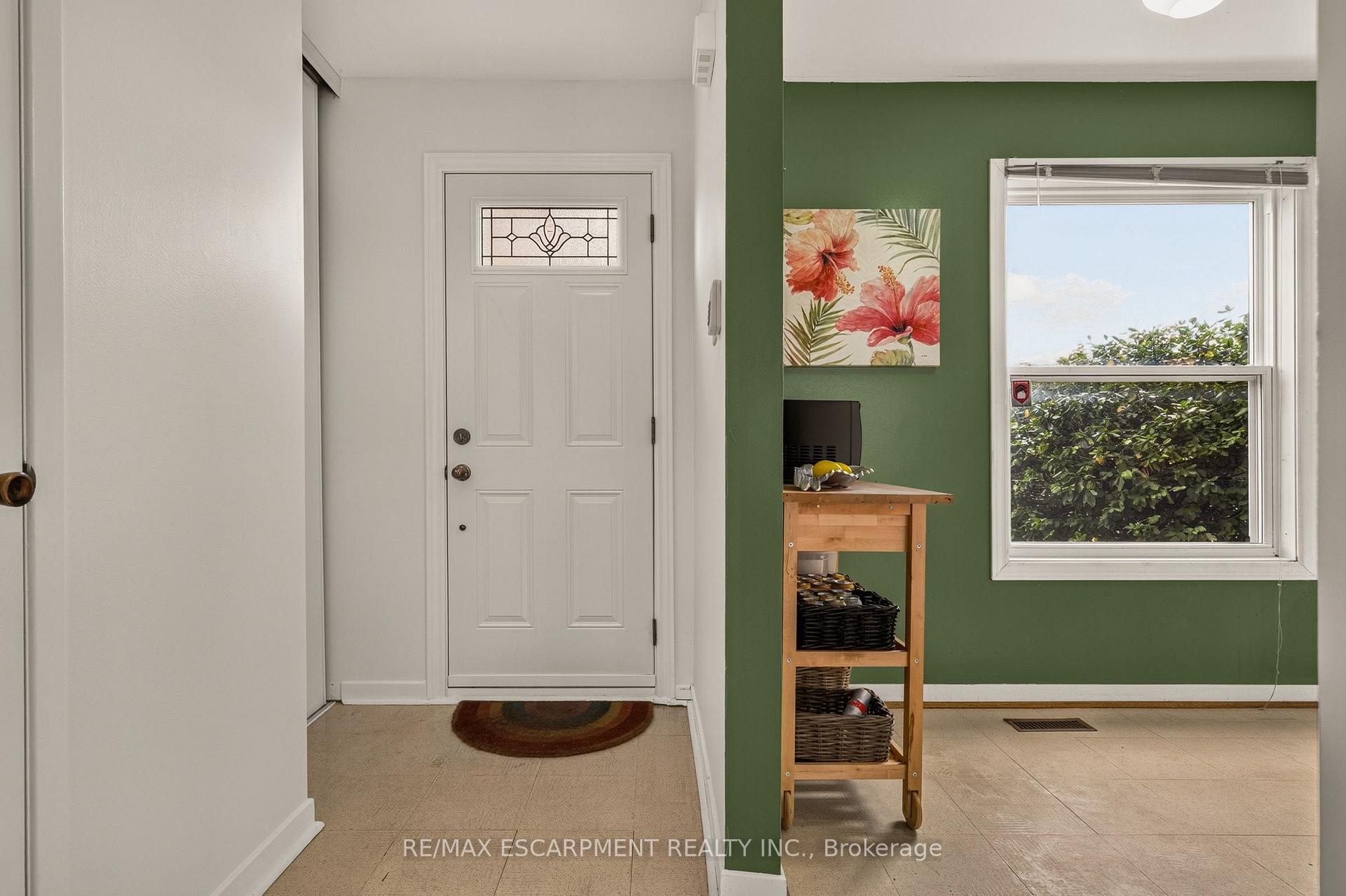 Photo 4 of Unit 69, 900 Central Park Drive, Brampton, Northgate — HOMEH