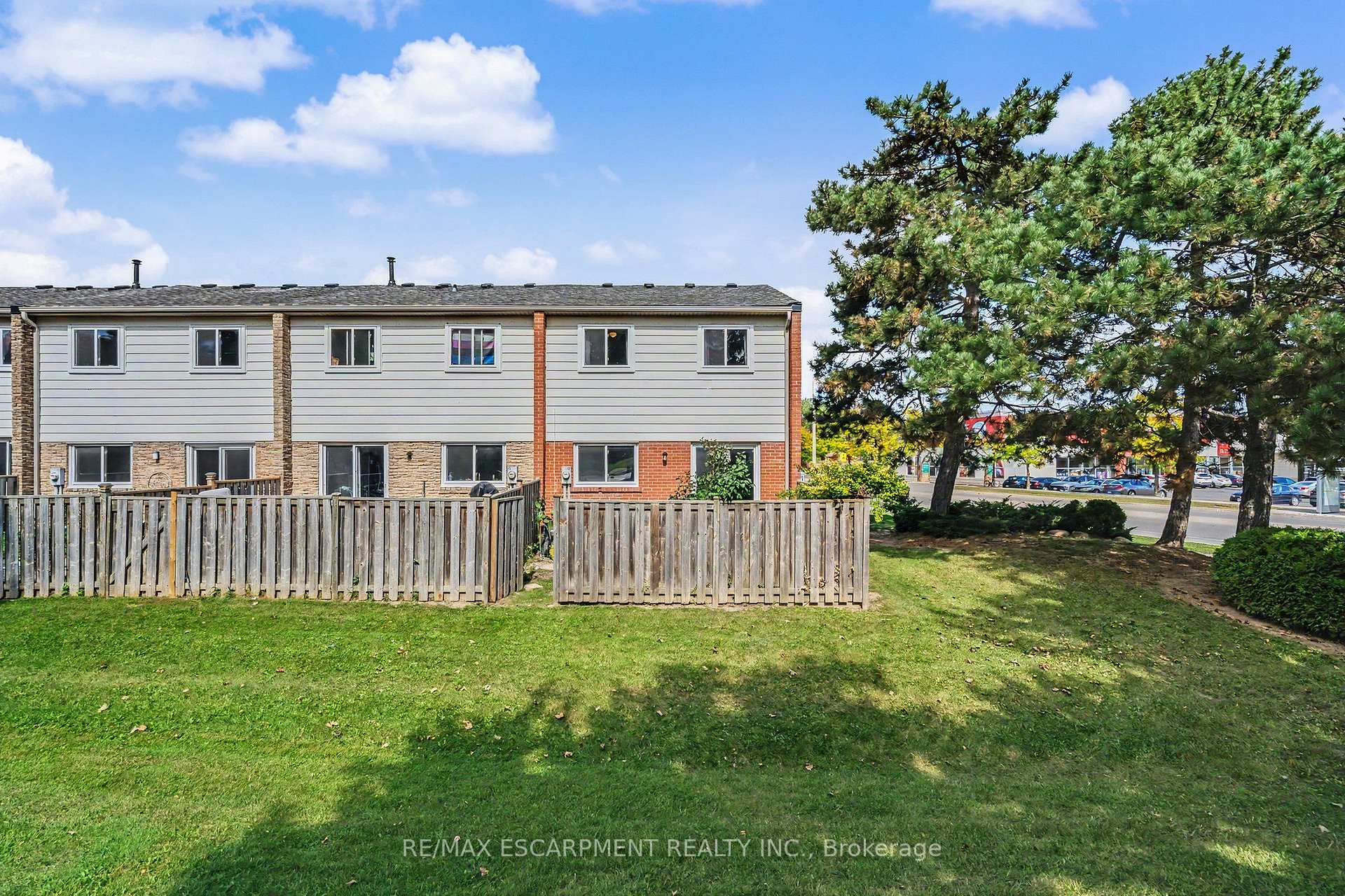 Photo 28 of Unit 69, 900 Central Park Drive, Brampton, Northgate — HOMEH