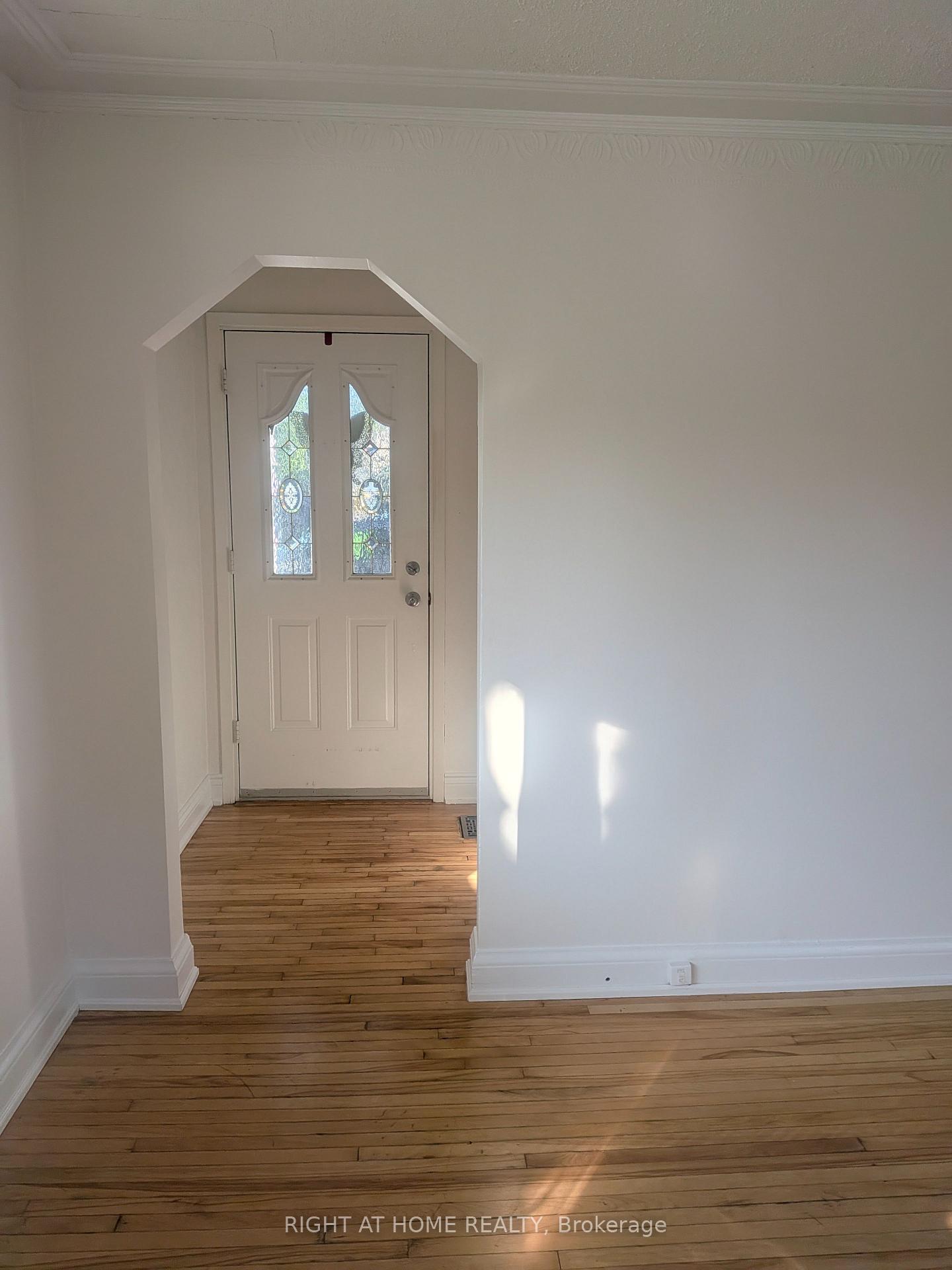 Photo 12 of Unit Suite B, 242 Arthur Street, Halton Hills, Acton — HOMEH