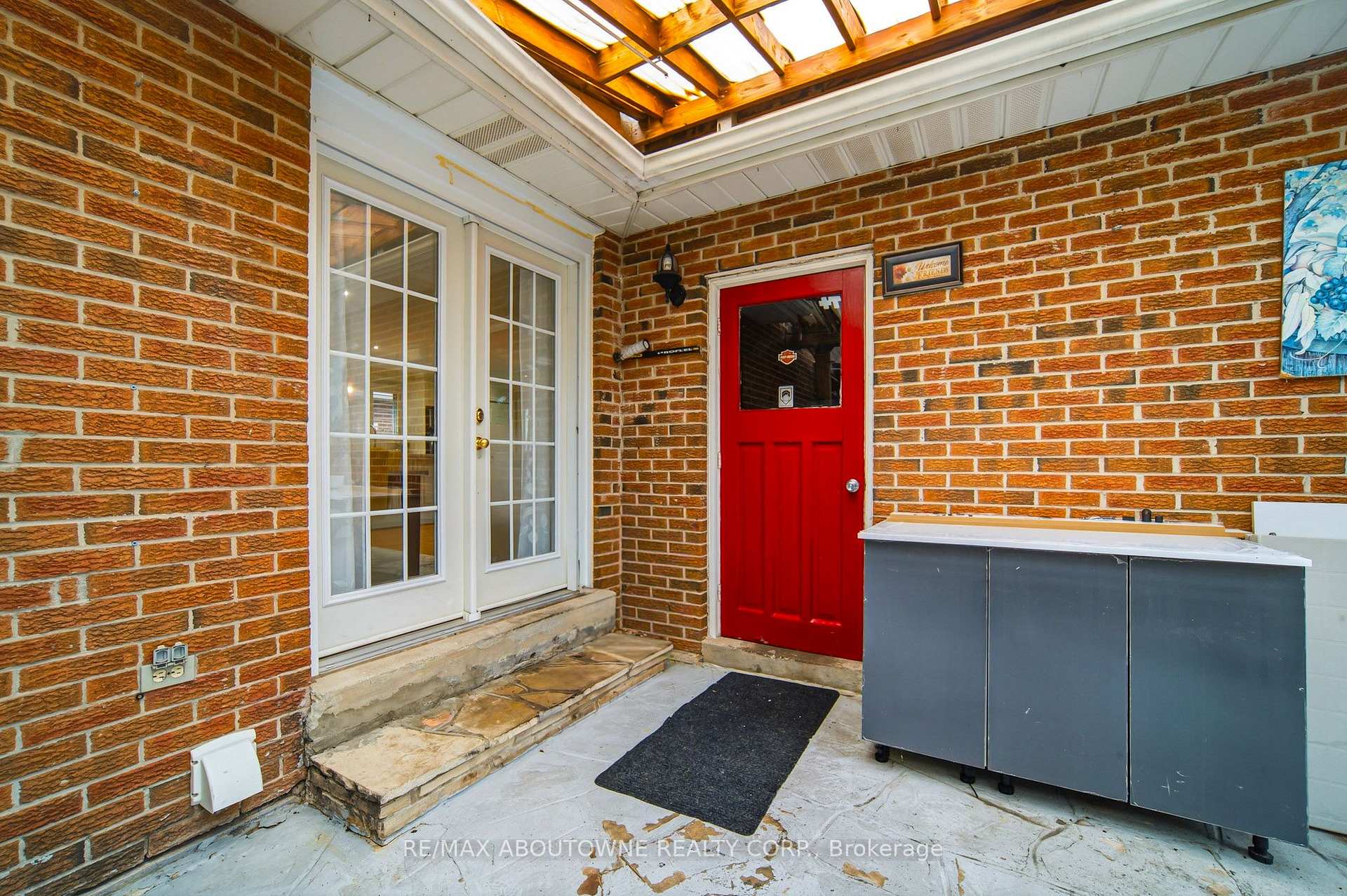 Photo 28 of 6346 Neuchatel Road, Mississauga, Meadowvale — HOMEH
