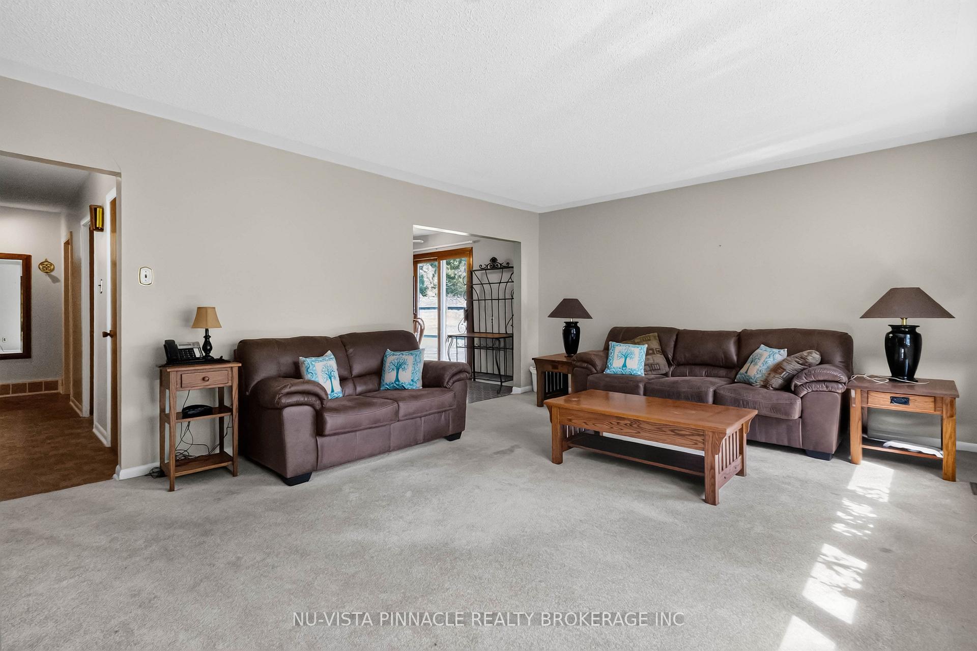 Photo 6 of 1062 Apache Road, London, East D — HOMEH