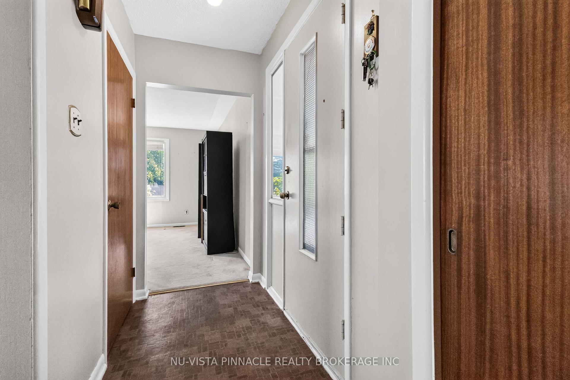 Photo 8 of 1062 Apache Road, London, East D — HOMEH