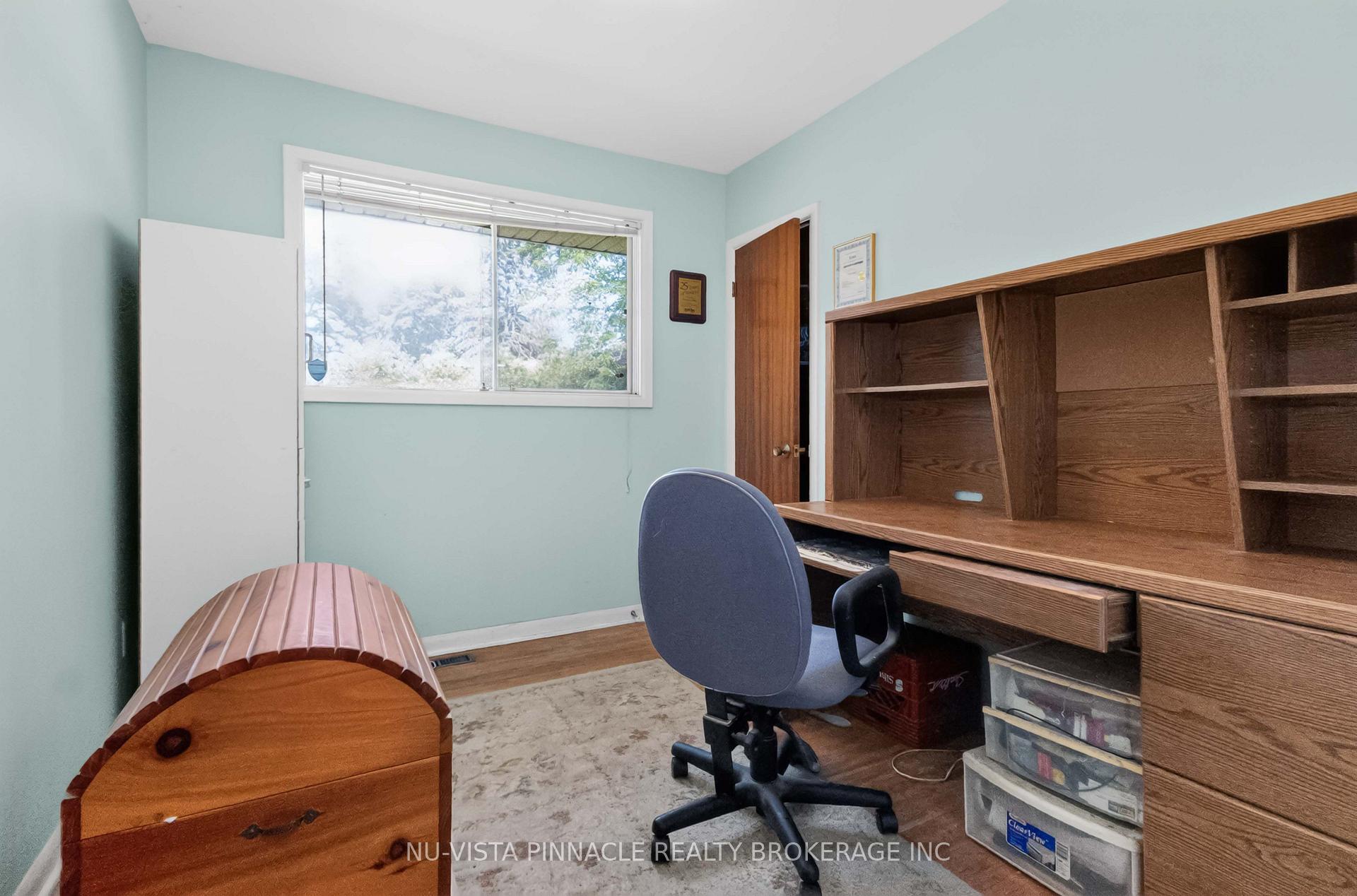 Photo 14 of 1062 Apache Road, London, East D — HOMEH
