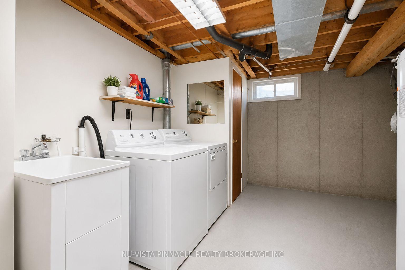 Photo 21 of 1062 Apache Road, London, East D — HOMEH