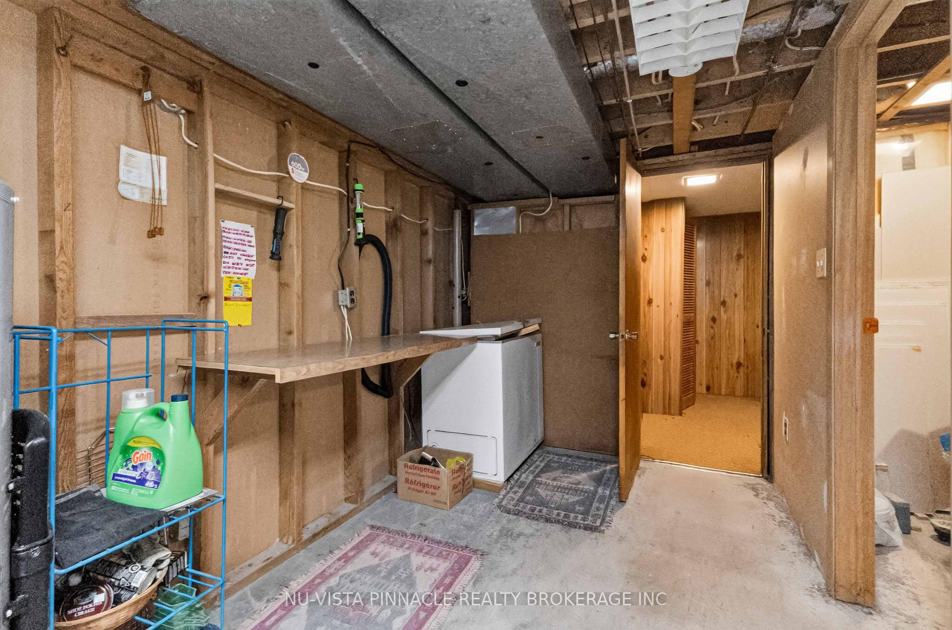 Photo 23 of 1062 Apache Road, London, East D — HOMEH