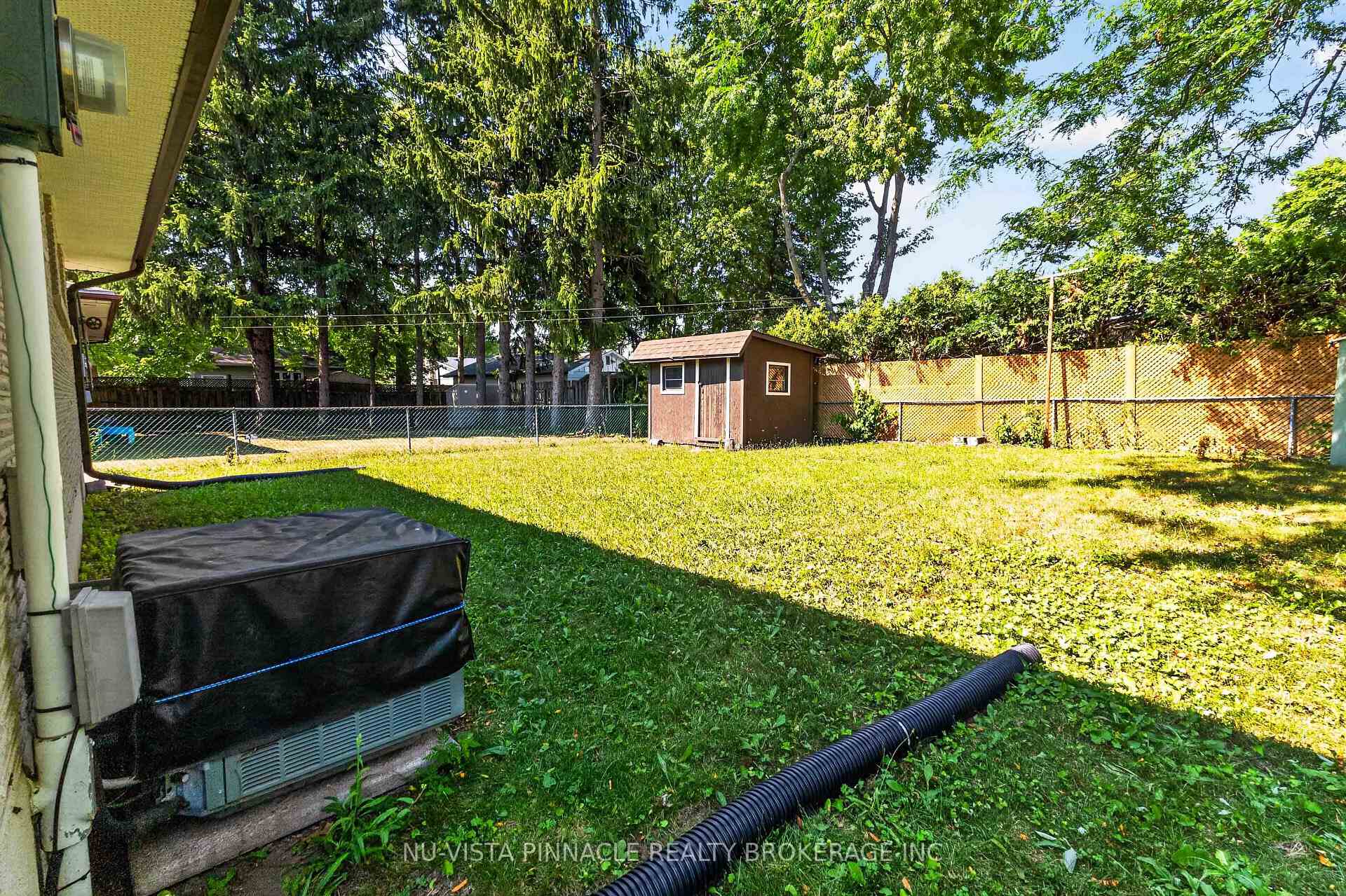 Photo 26 of 1062 Apache Road, London, East D — HOMEH