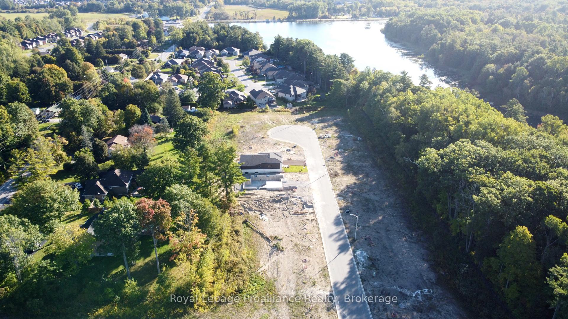 Photo 7 of 25 Exeter Court, Quinte West, Murray Ward — HOMEH