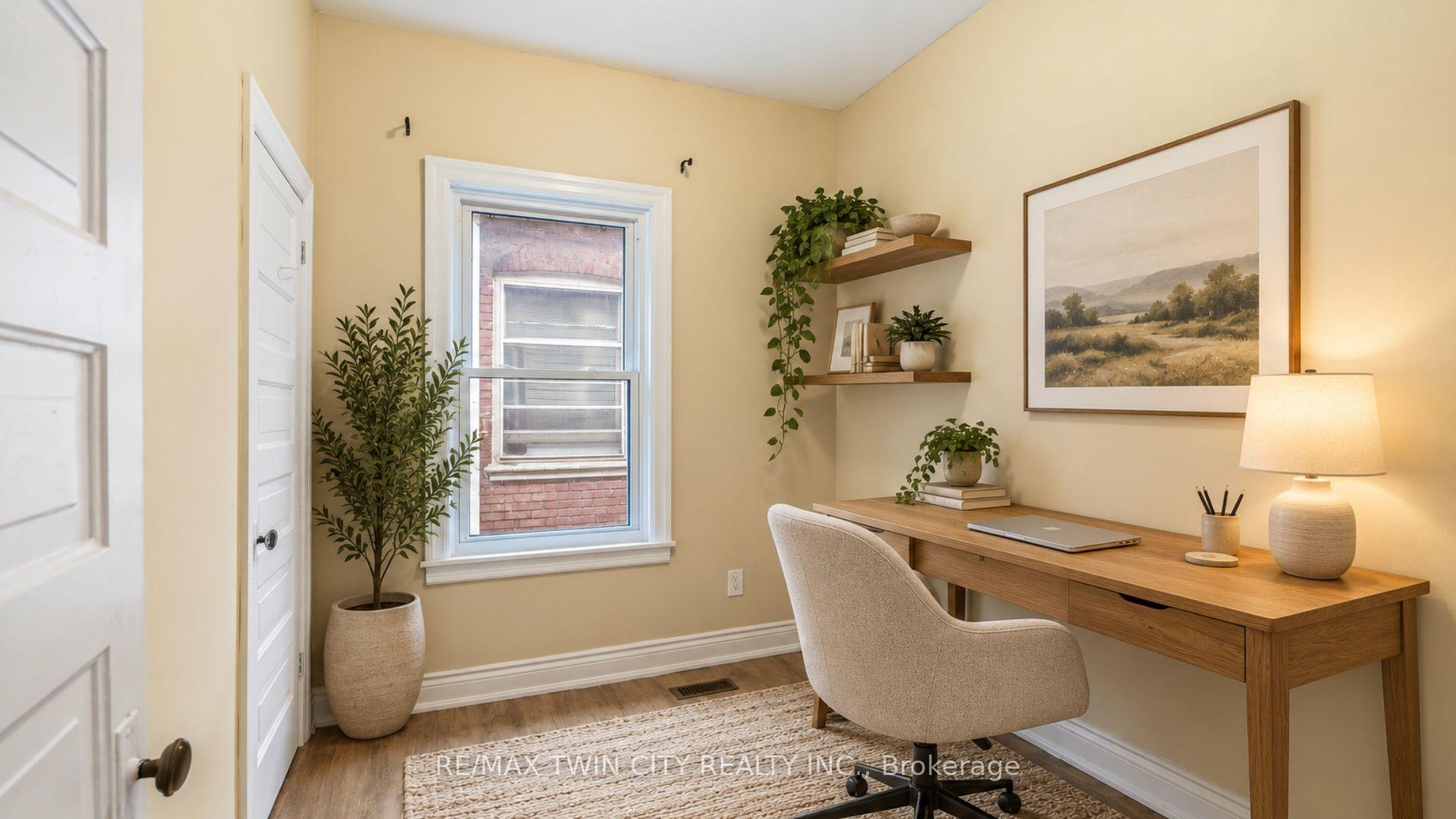 Photo 17 of 25 Alonzo Street, Brantford, North Ward — HOMEH