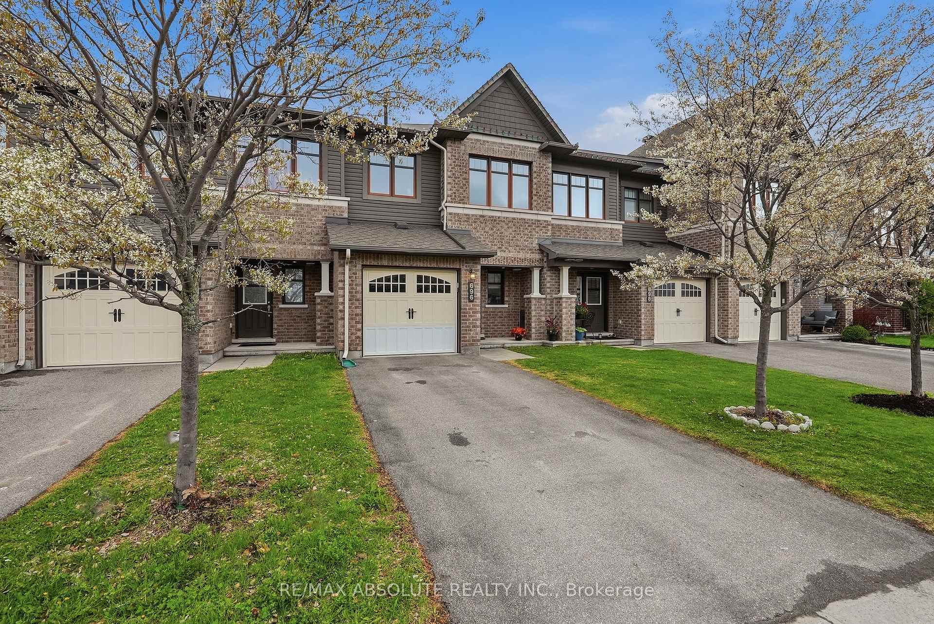 Photo of 696 Trigorai Crescent