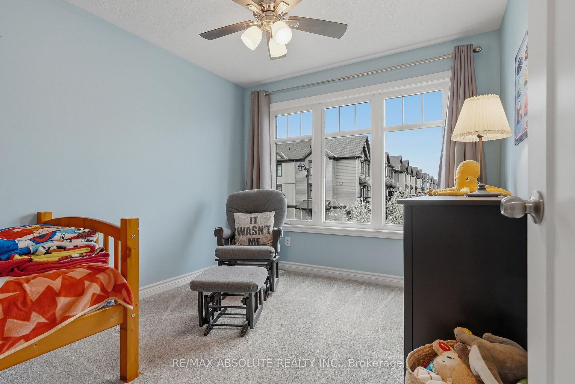 Photo 18 of 696 Trigorai Crescent, Ottawa, Avalon West — HOMEH