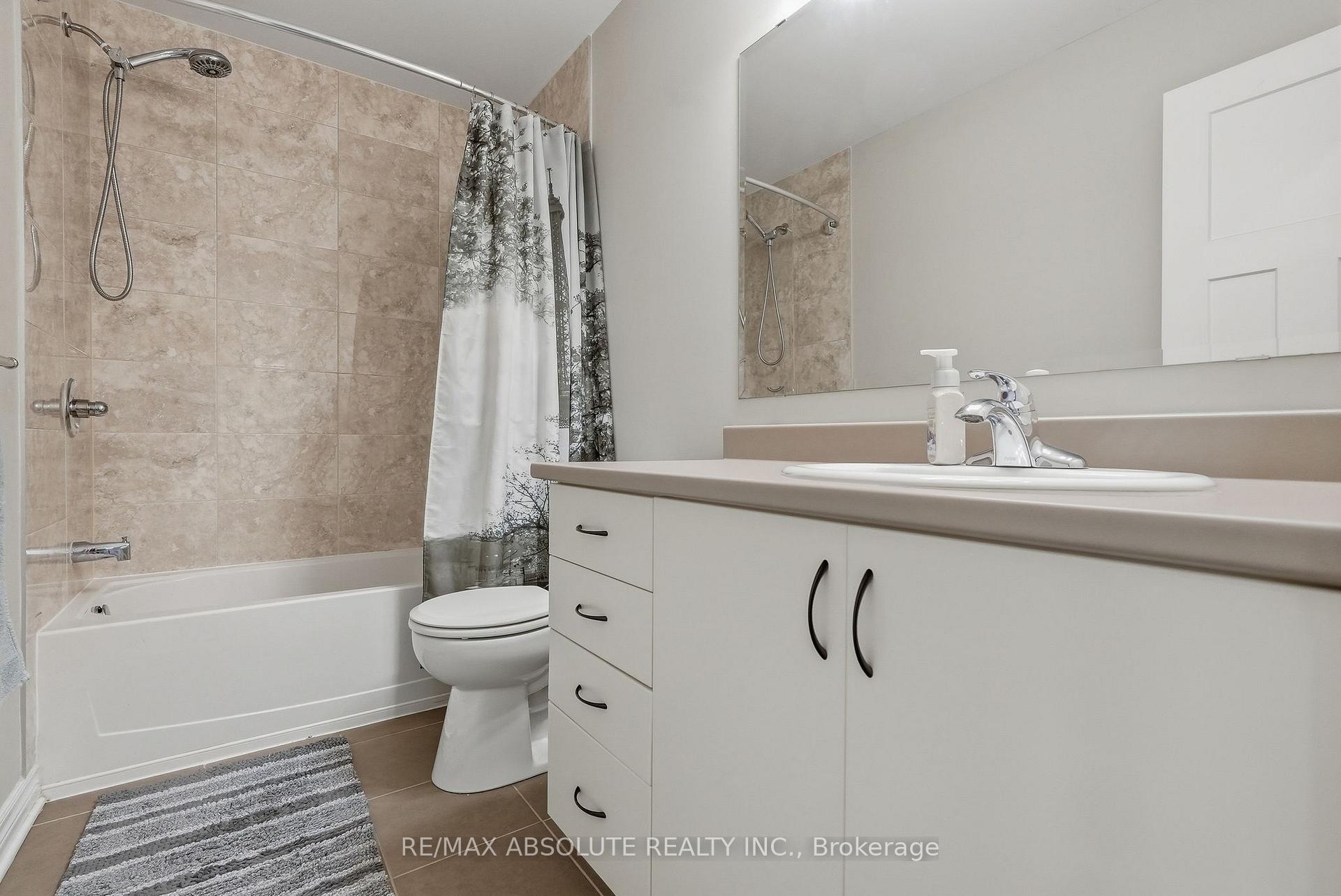 Photo 21 of 696 Trigorai Crescent, Ottawa, Avalon West — HOMEH