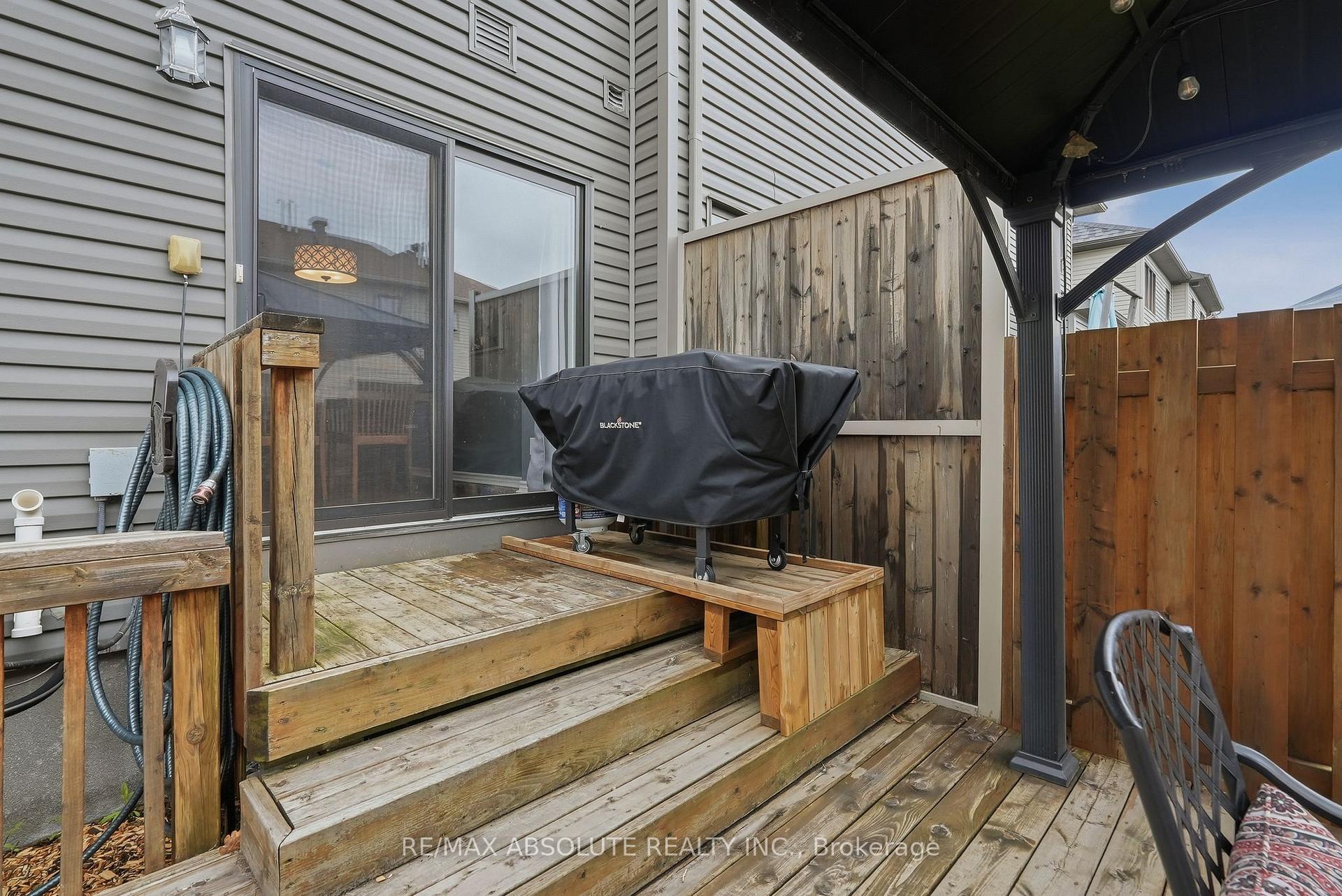 Photo 22 of 696 Trigorai Crescent, Ottawa, Avalon West — HOMEH
