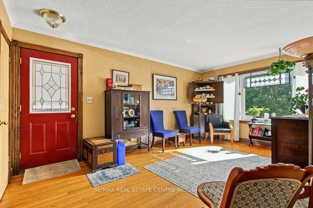 Photo 6 of 15 Norton Crescent, Halton Hills, Georgetown — HOMEH
