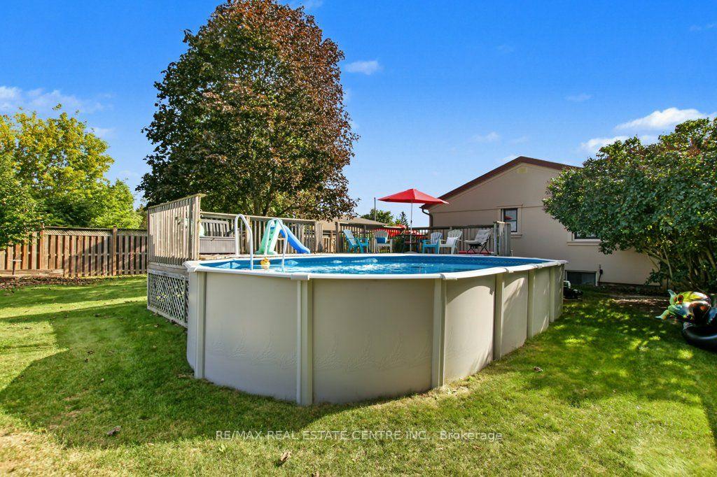 Photo 25 of 15 Norton Crescent, Halton Hills, Georgetown — HOMEH