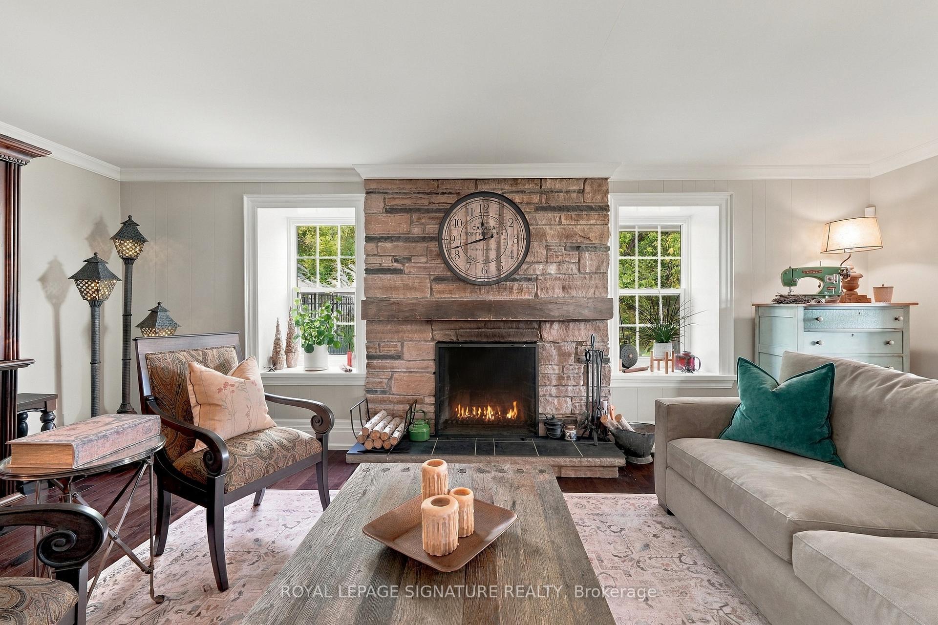 Photo 20 of 5062 Walkers Line, Burlington, Rural Burlington — HOMEH