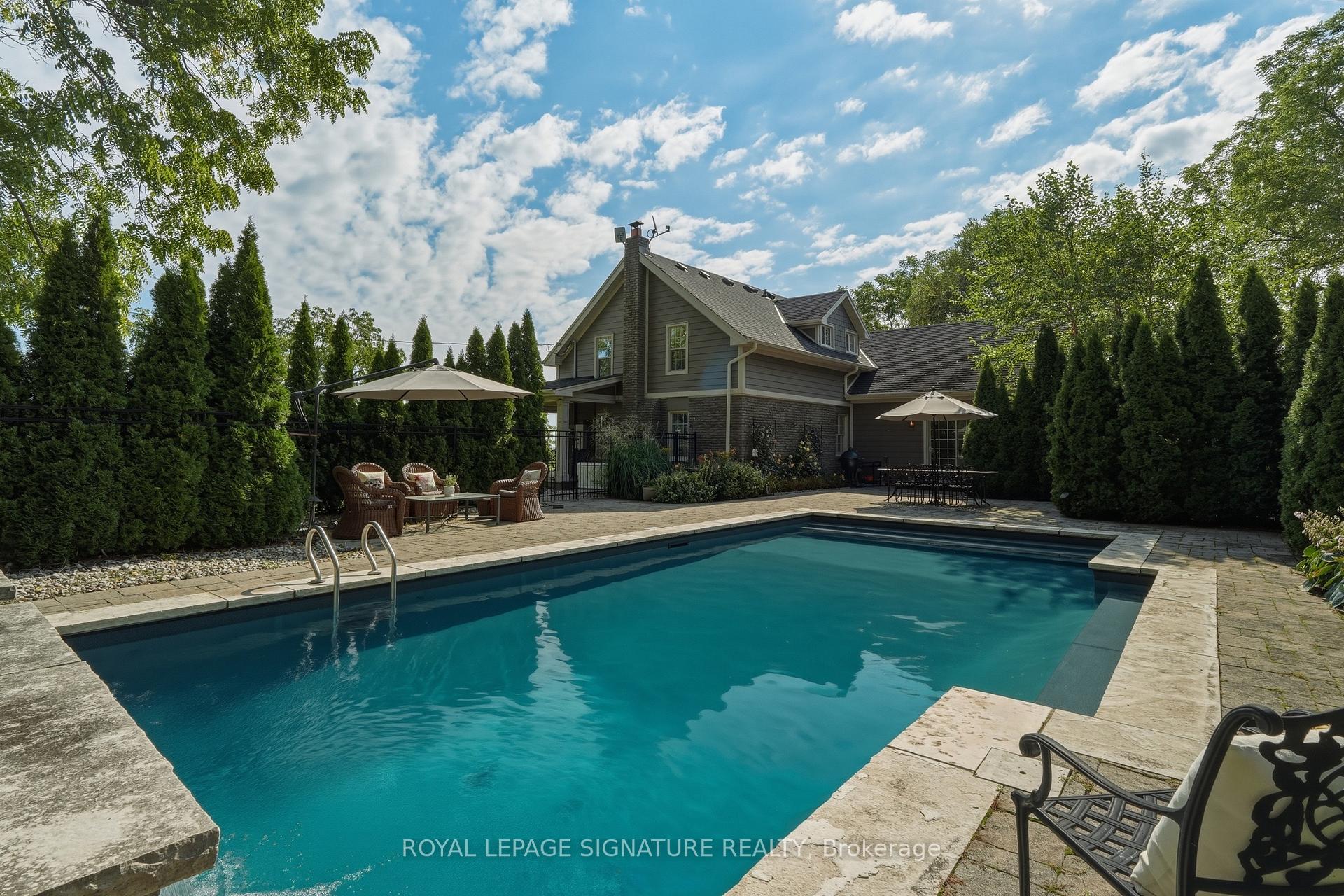 Photo 39 of 5062 Walkers Line, Burlington, Rural Burlington — HOMEH