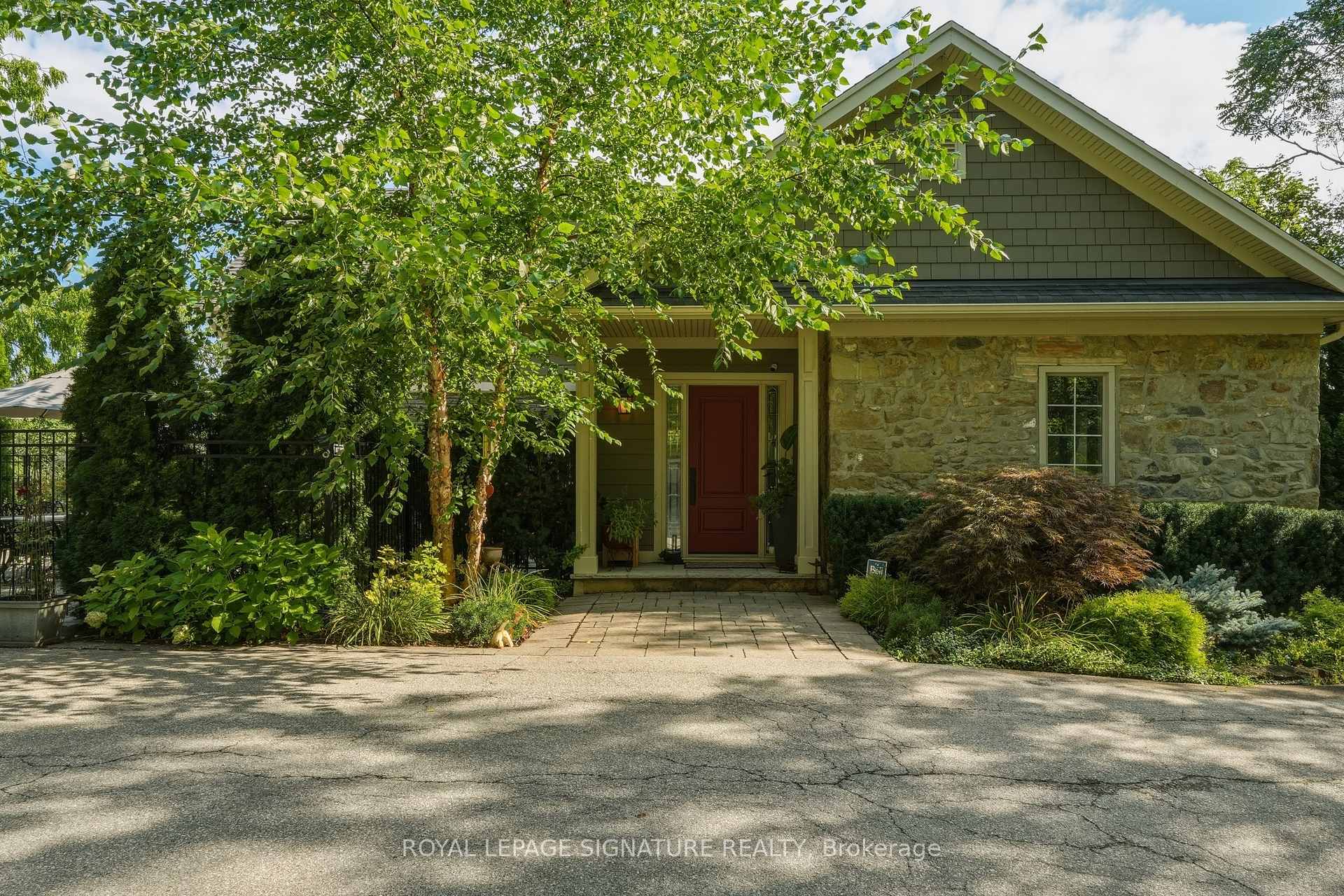 Photo 46 of 5062 Walkers Line, Burlington, Rural Burlington — HOMEH