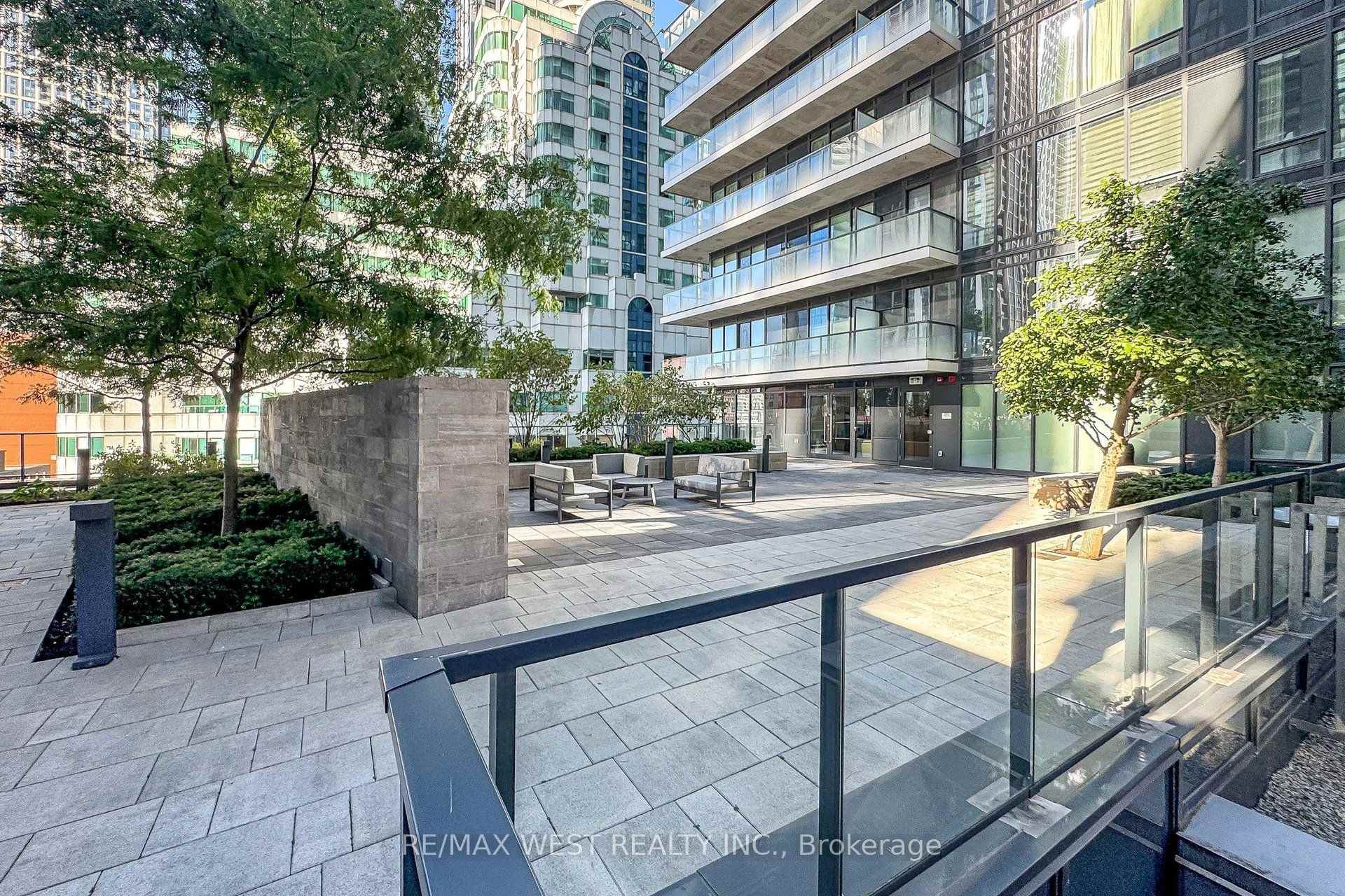 Photo 29 of Unit 4507, 115 Blue Jays Way, Toronto, Waterfront Communities — HOMEH