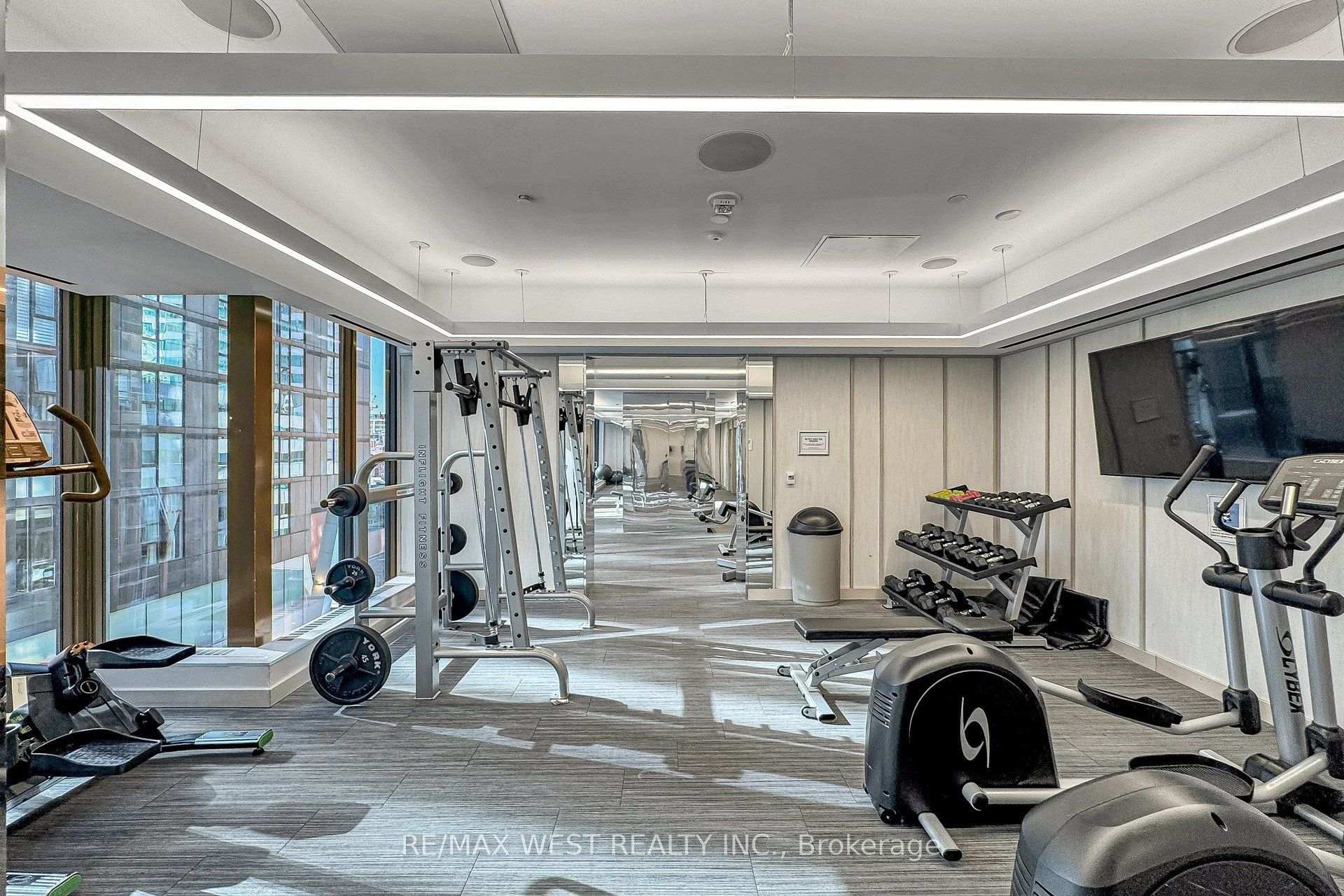Photo 33 of Unit 4507, 115 Blue Jays Way, Toronto, Waterfront Communities — HOMEH