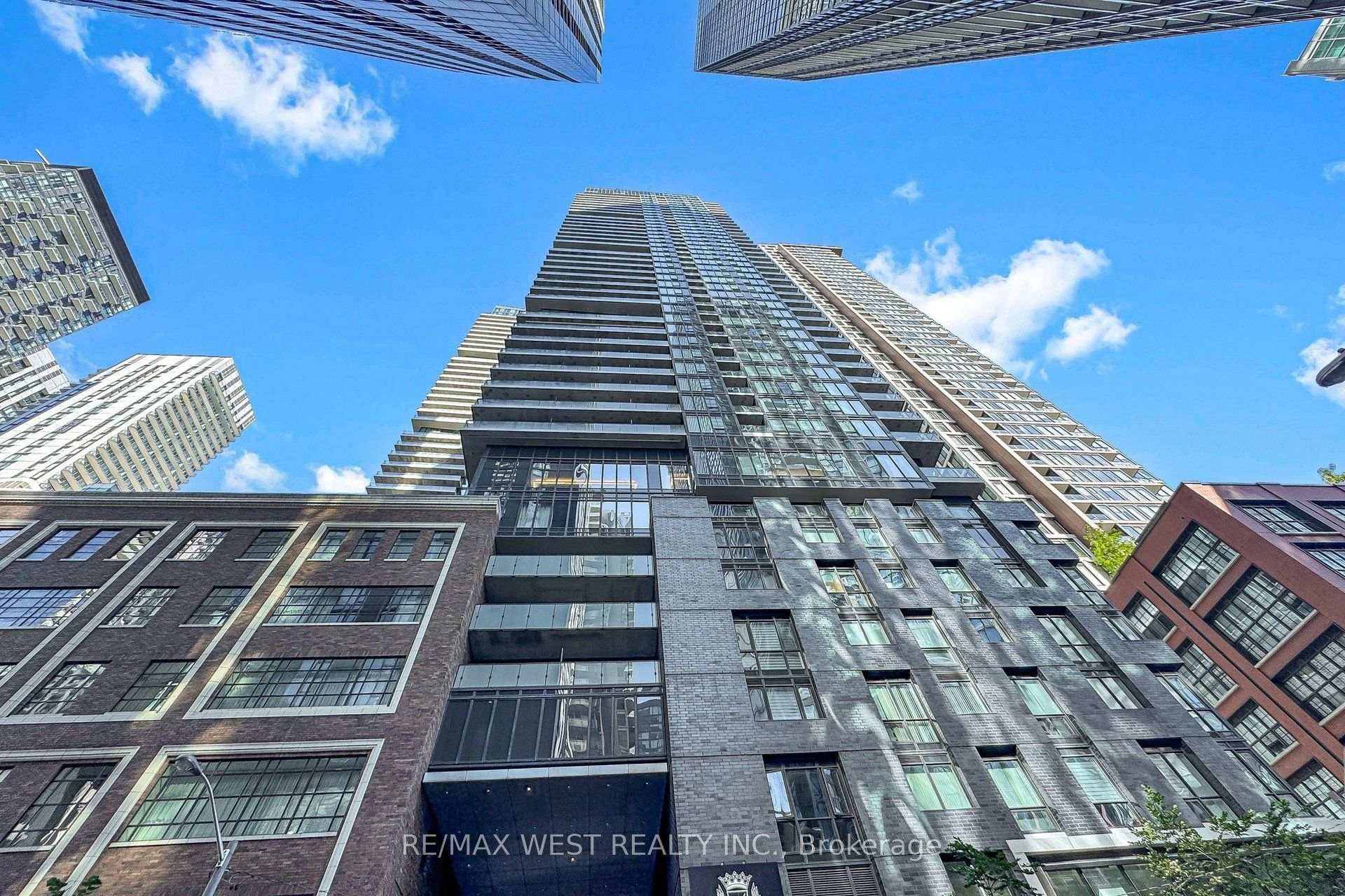 Photo 39 of Unit 4507, 115 Blue Jays Way, Toronto, Waterfront Communities — HOMEH