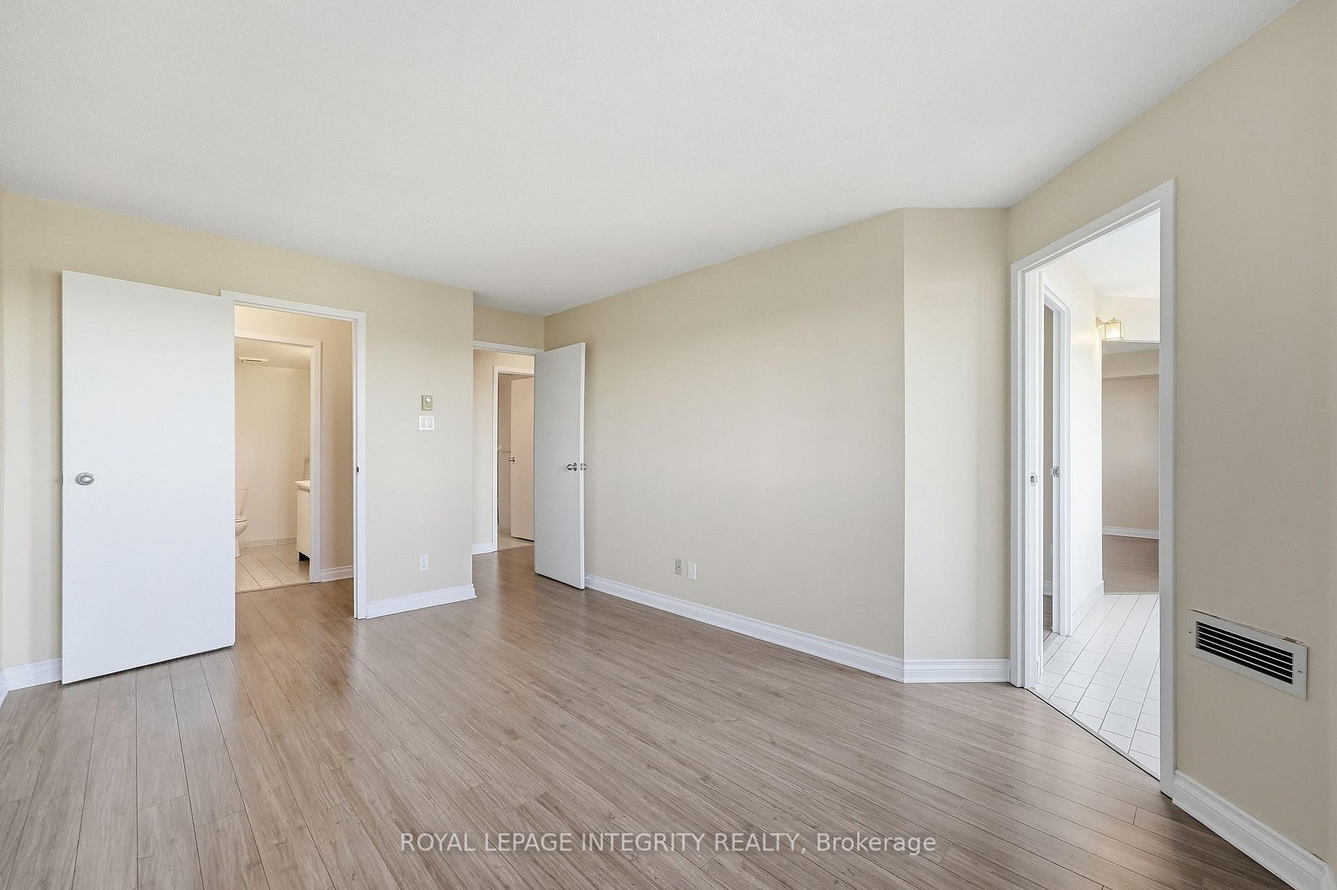 Photo 16 of Unit 808, 1025 Grenon Avenue, Ottawa, Fairfield Heights — HOMEH