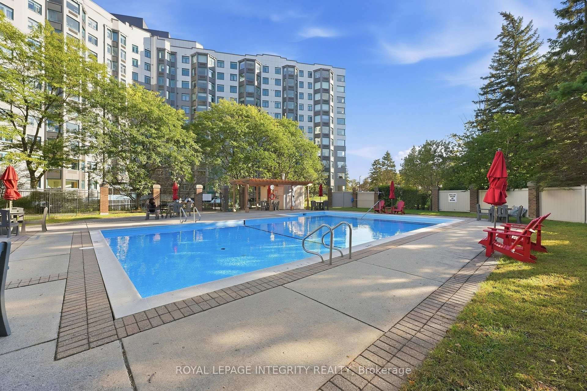 Photo 34 of Unit 808, 1025 Grenon Avenue, Ottawa, Fairfield Heights — HOMEH
