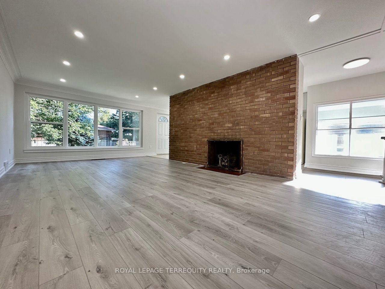 Photo 9 of Unit Main Level, 21 Janet Boulevard, Scarborough, Wexford-Maryvale — HOMEH