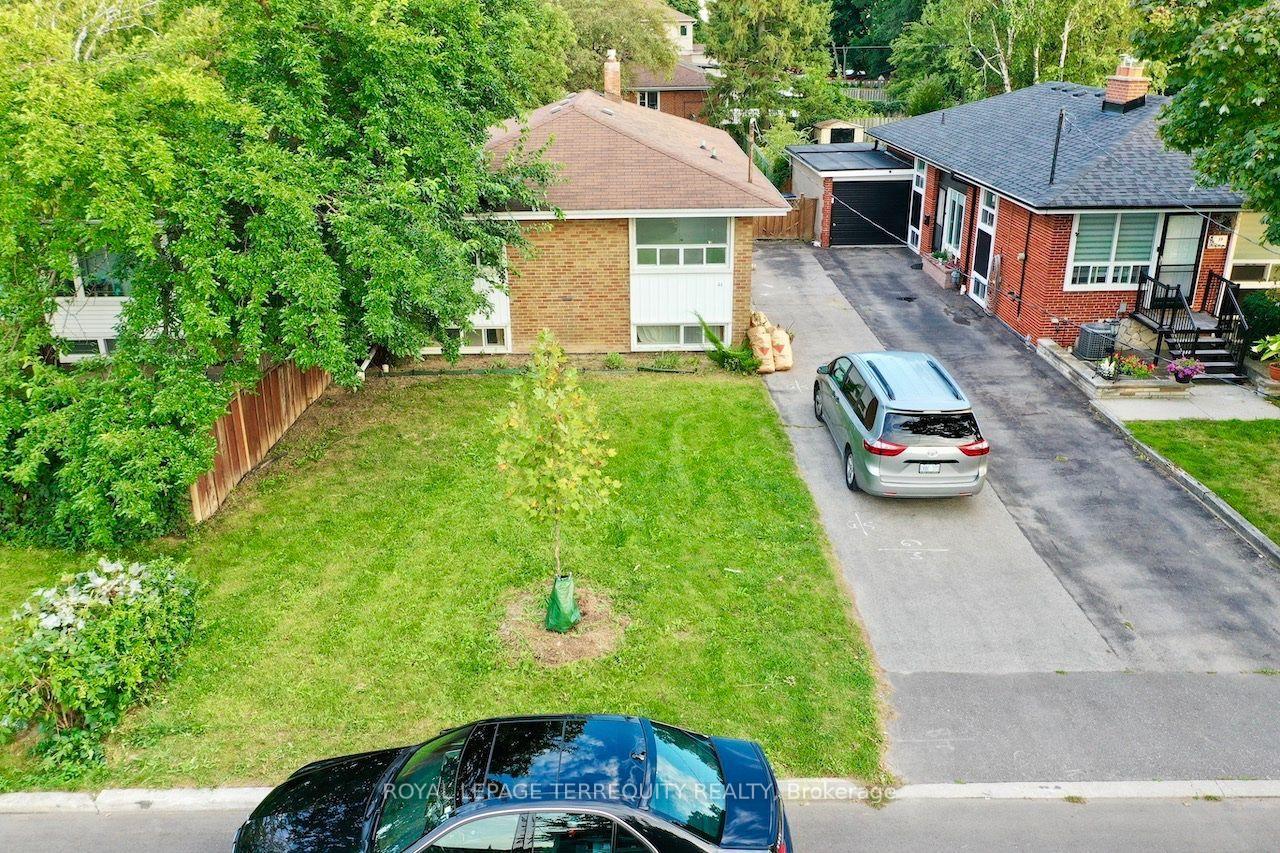 Photo 23 of Unit Main Level, 21 Janet Boulevard, Scarborough, Wexford-Maryvale — HOMEH