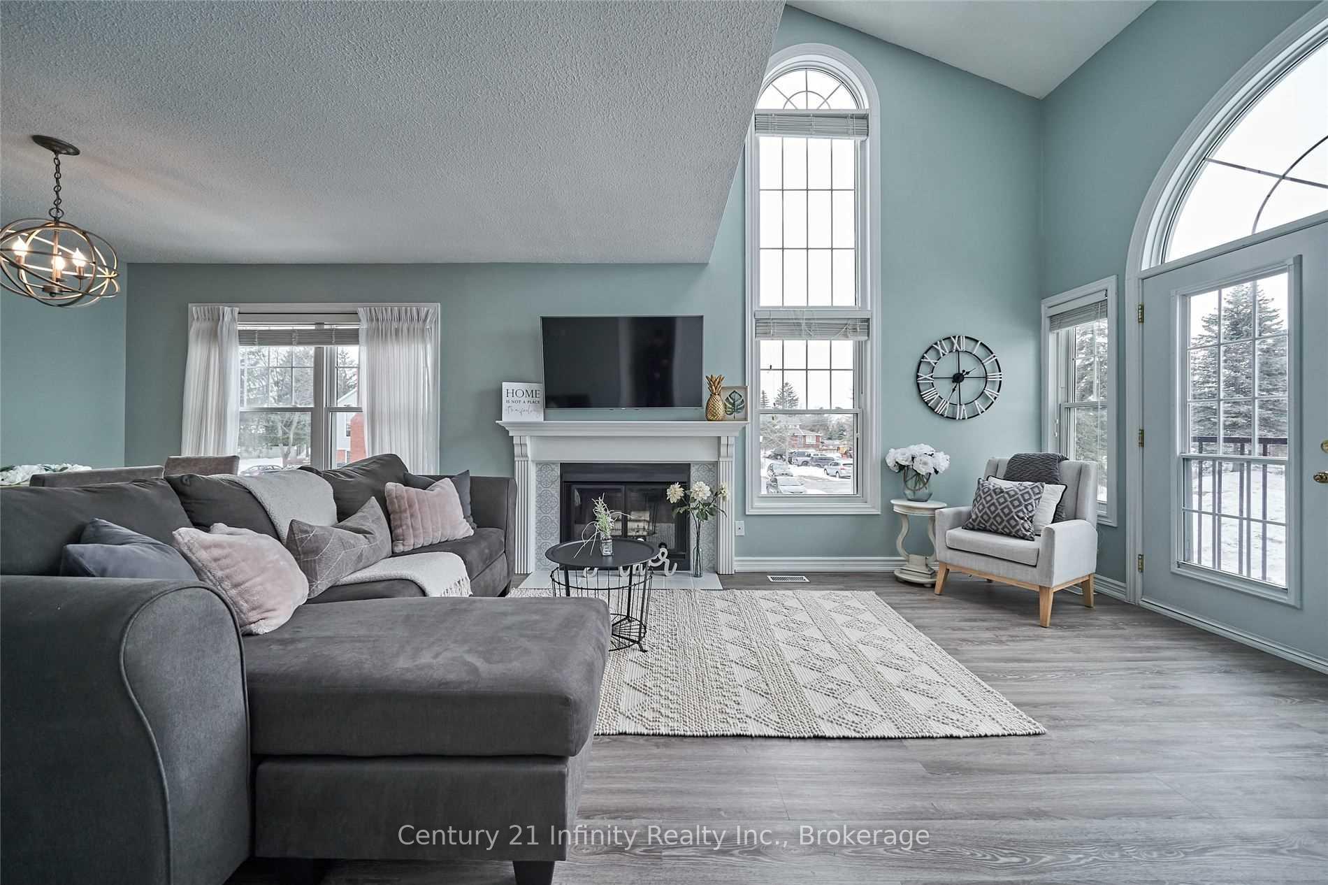 Photo 3 of Unit H2, 1661 Nash Road, Clarington, Courtice — HOMEH