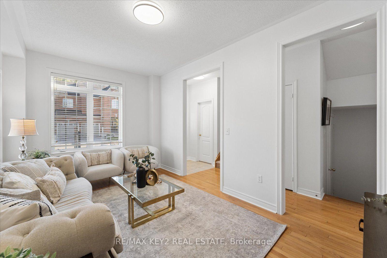 Photo 7 of 2458 Earl Grey Avenue, Pickering, Duffin Heights — HOMEH