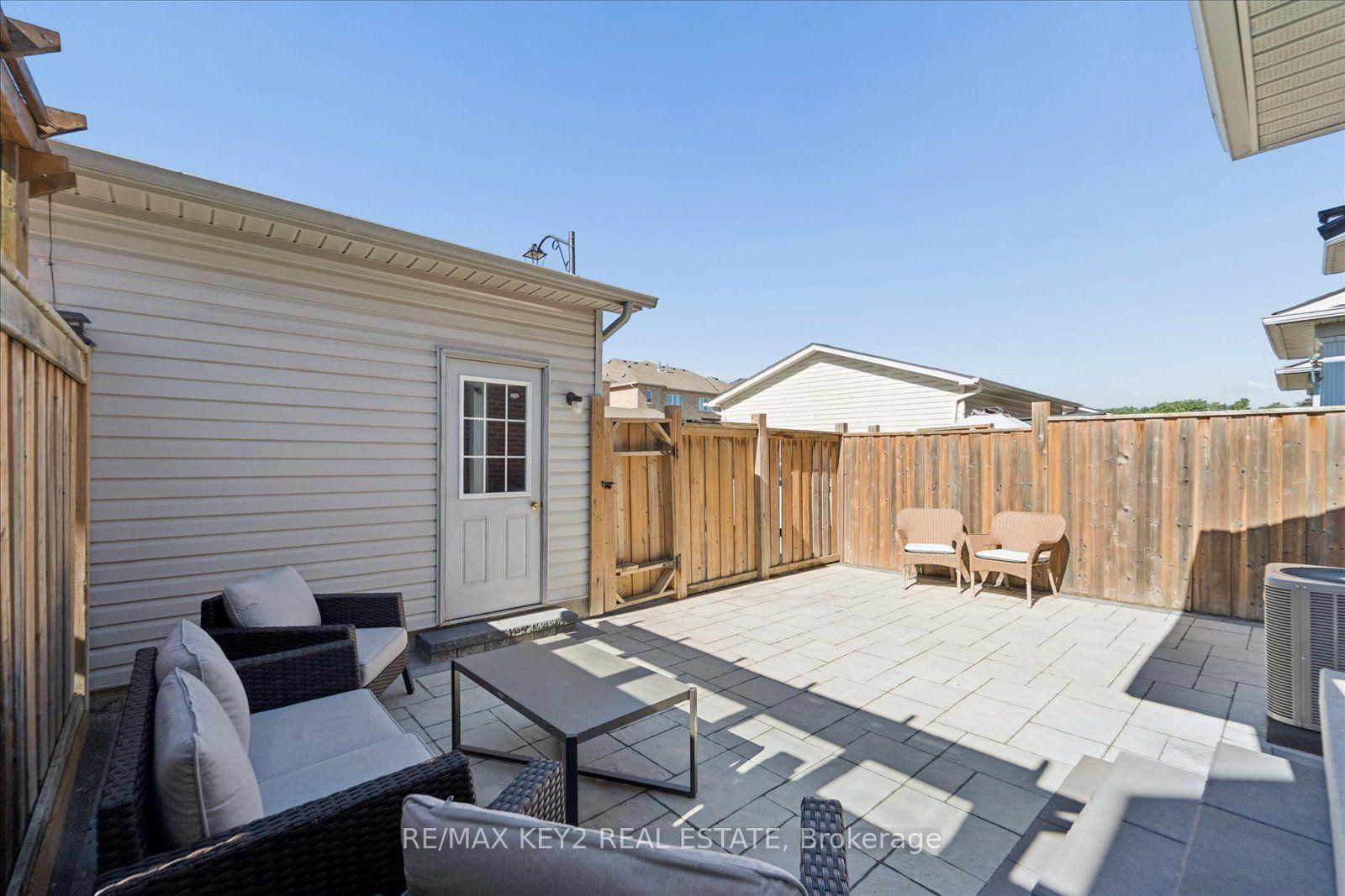 Photo 39 of 2458 Earl Grey Avenue, Pickering, Duffin Heights — HOMEH