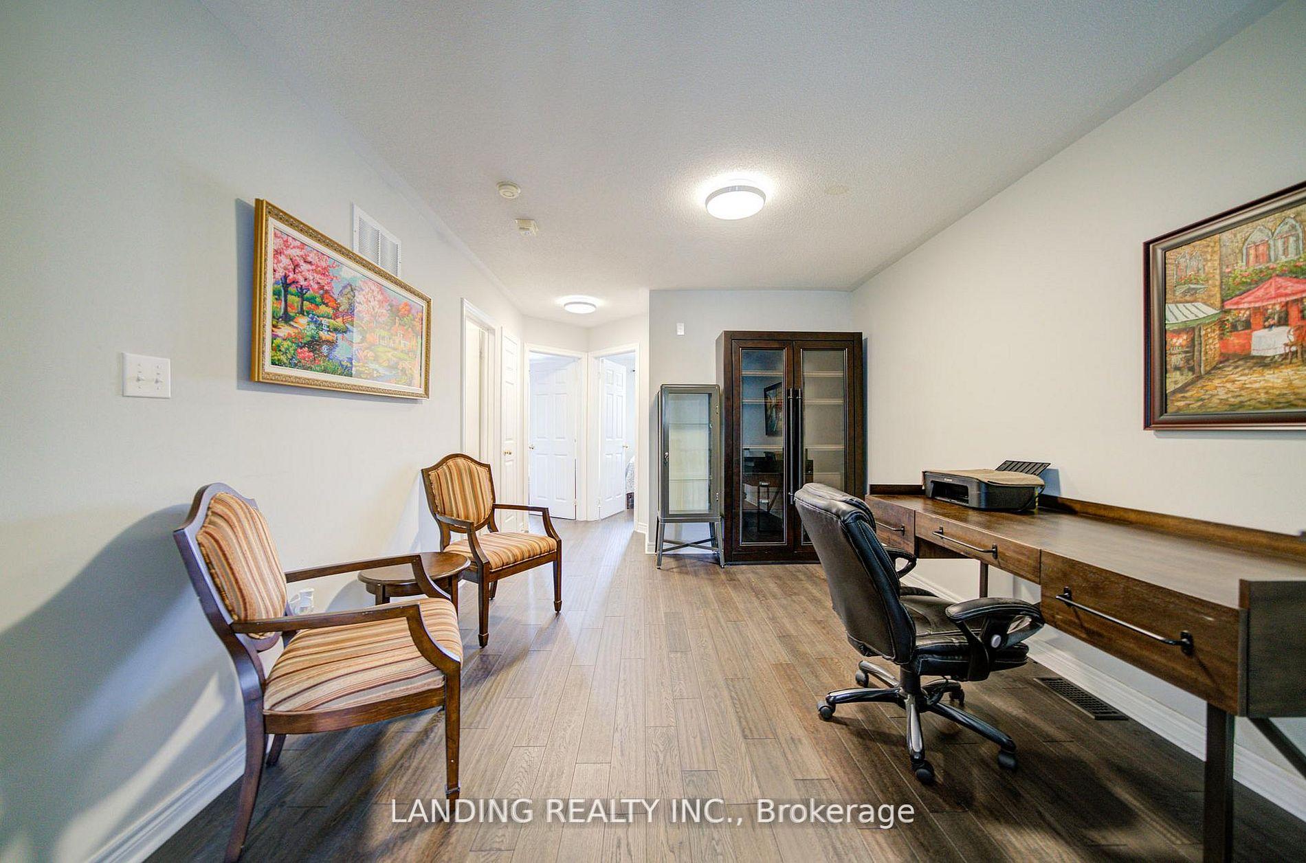 Photo 21 of 36 John Gary Drive, Markham, Village Green-South Unionville — HOMEH