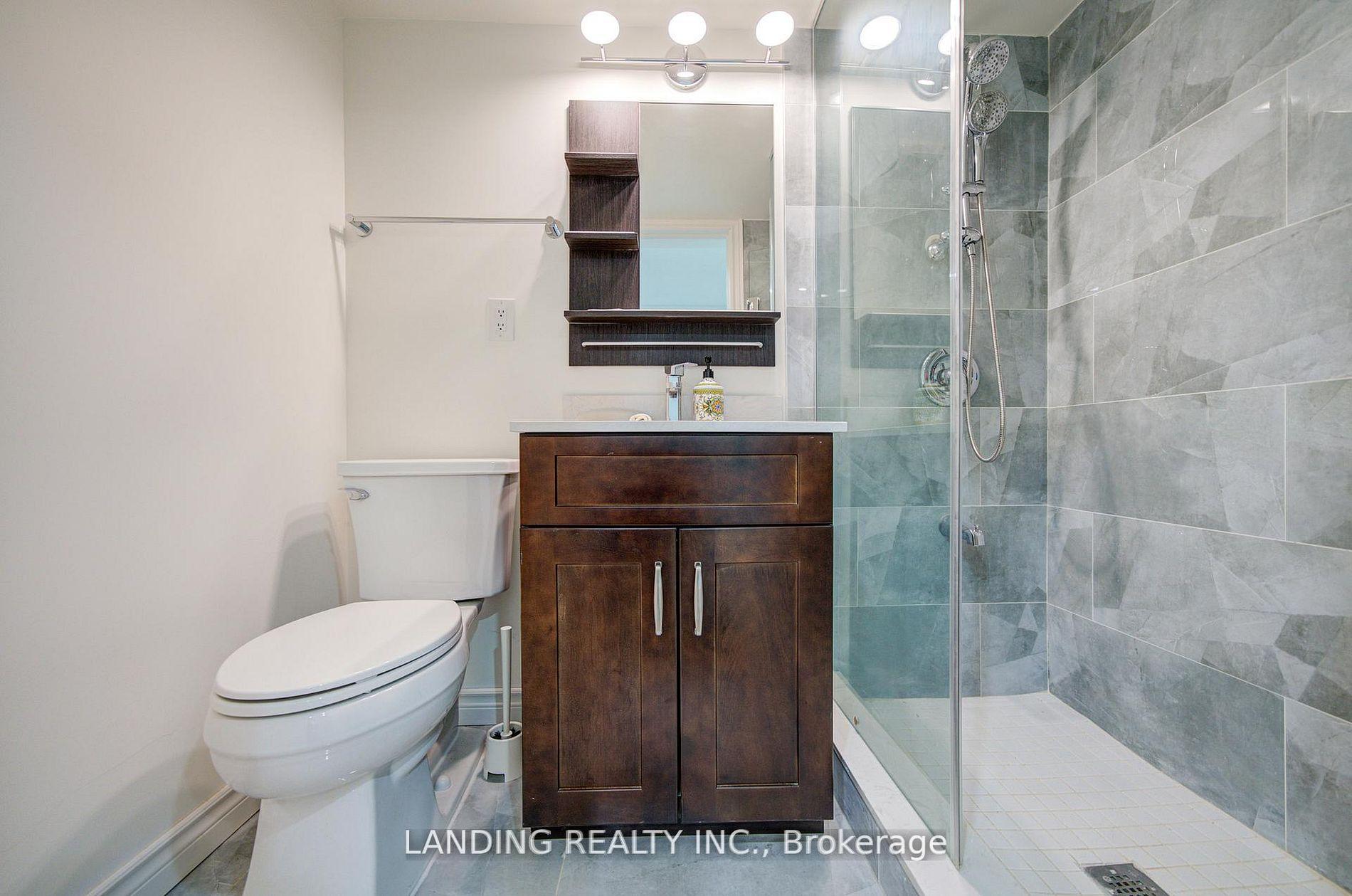 Photo 43 of 36 John Gary Drive, Markham, Village Green-South Unionville — HOMEH