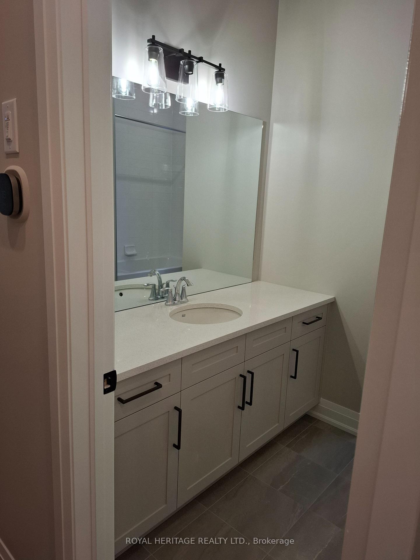 Photo 8 of 8 St Augustine Drive, Whitby, Brooklin — HOMEH