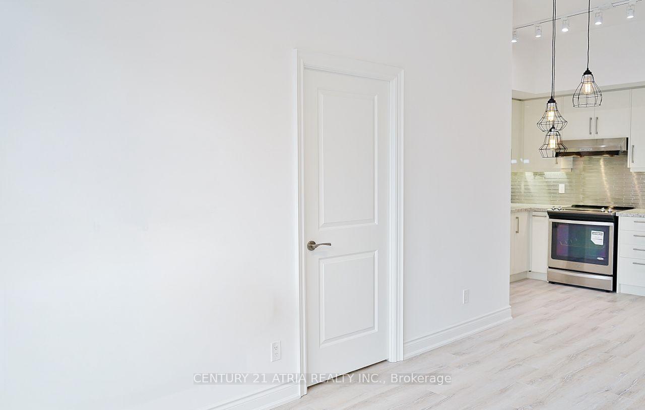 Photo 2 of Unit 916, 38 Cedarland Drive, Markham, Unionville — HOMEH