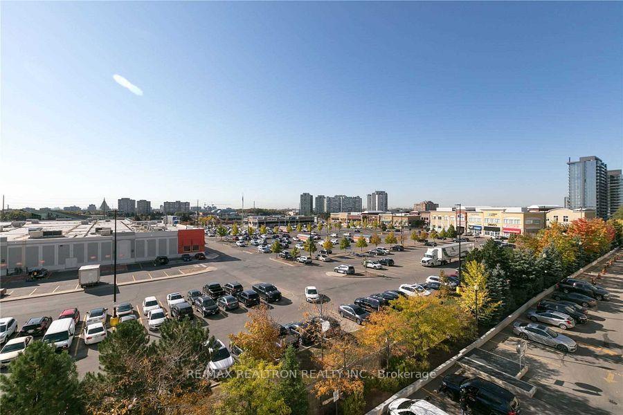 Photo 4 of Unit 501, 7 North Park Road, Vaughan, Beverley Glen — HOMEH