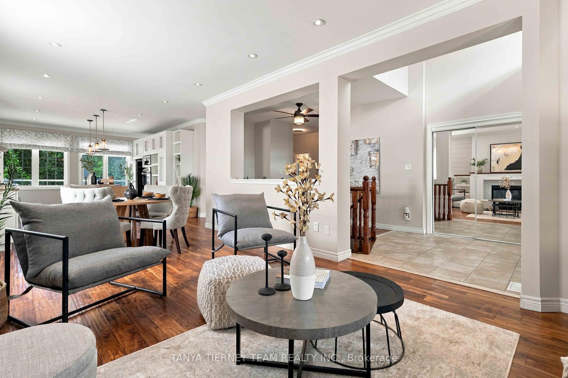 Photo 10 of 4 Branthaven Court, Whitby, Brooklin — HOMEH
