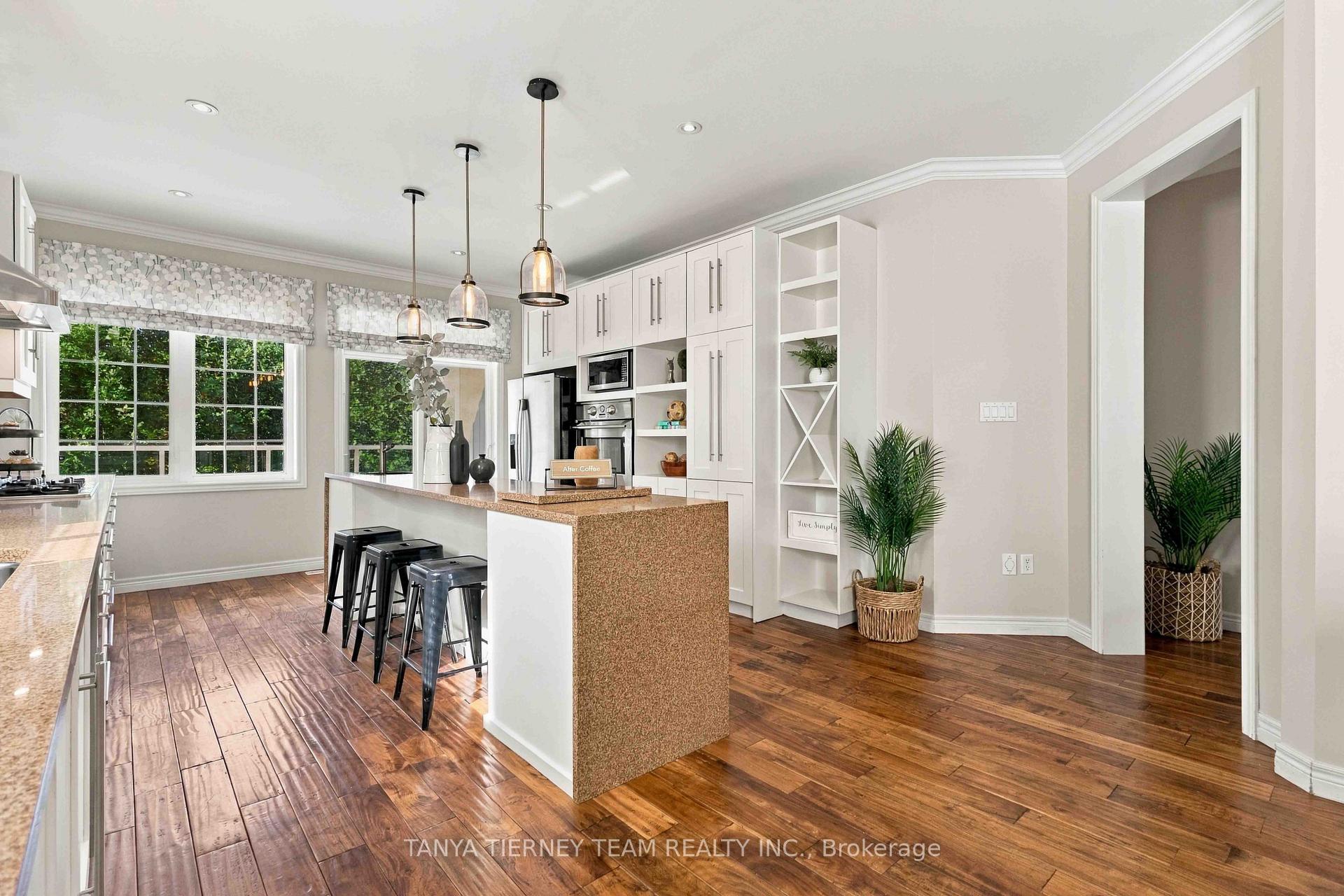 Photo 16 of 4 Branthaven Court, Whitby, Brooklin — HOMEH