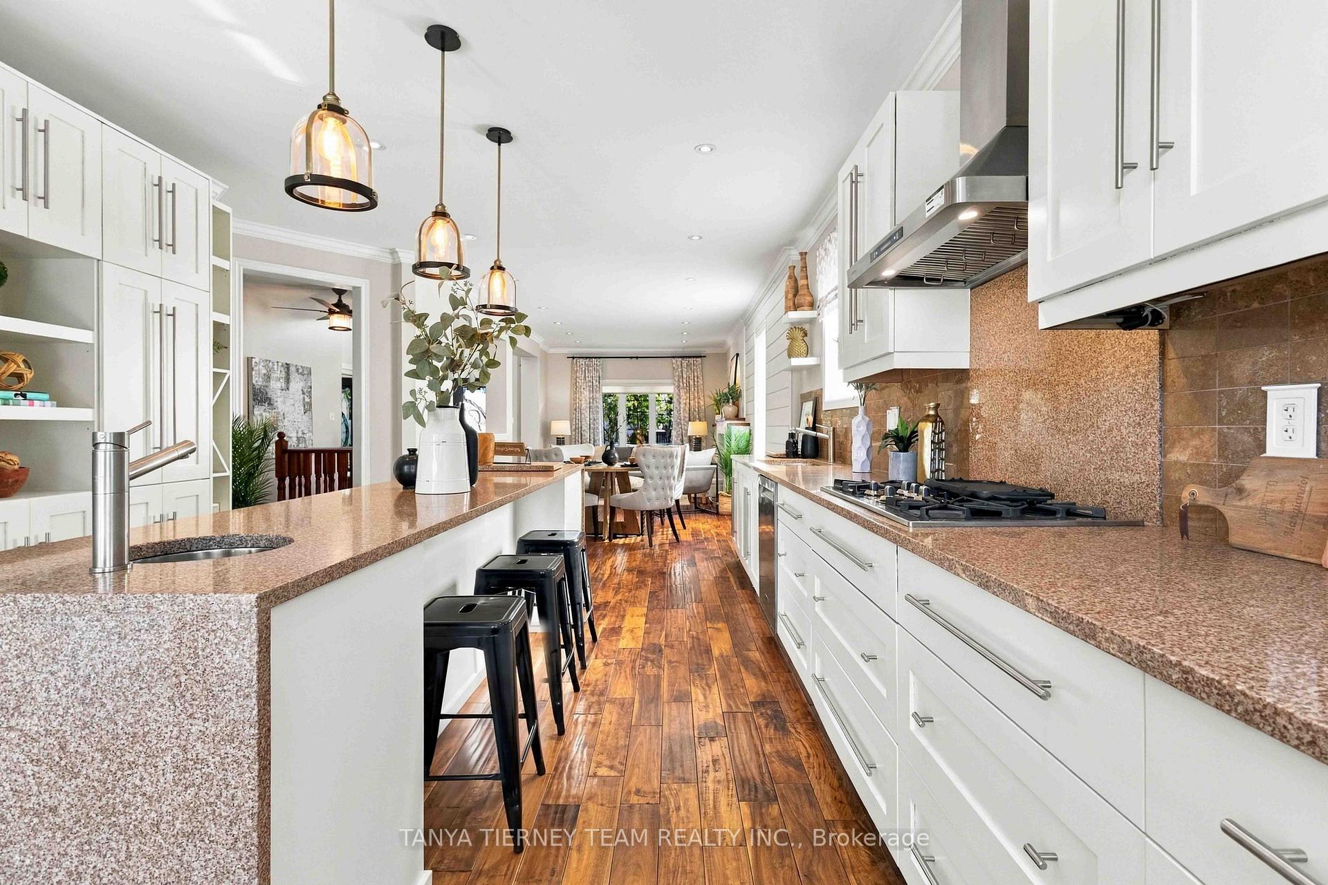 Photo 21 of 4 Branthaven Court, Whitby, Brooklin — HOMEH