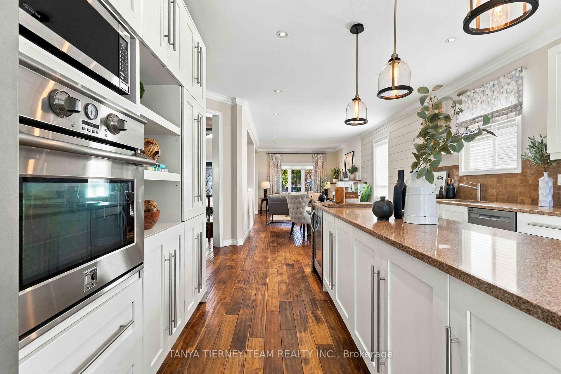 Photo 22 of 4 Branthaven Court, Whitby, Brooklin — HOMEH