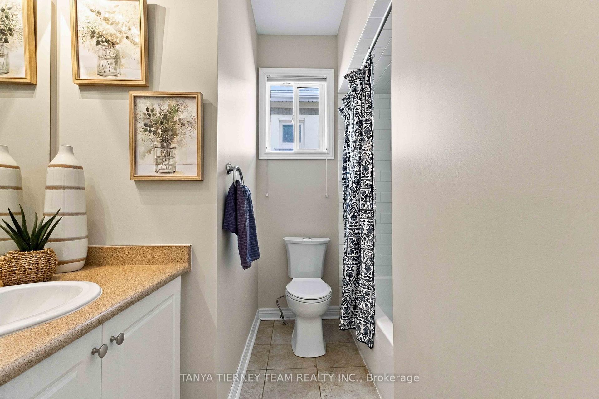 Photo 26 of 4 Branthaven Court, Whitby, Brooklin — HOMEH