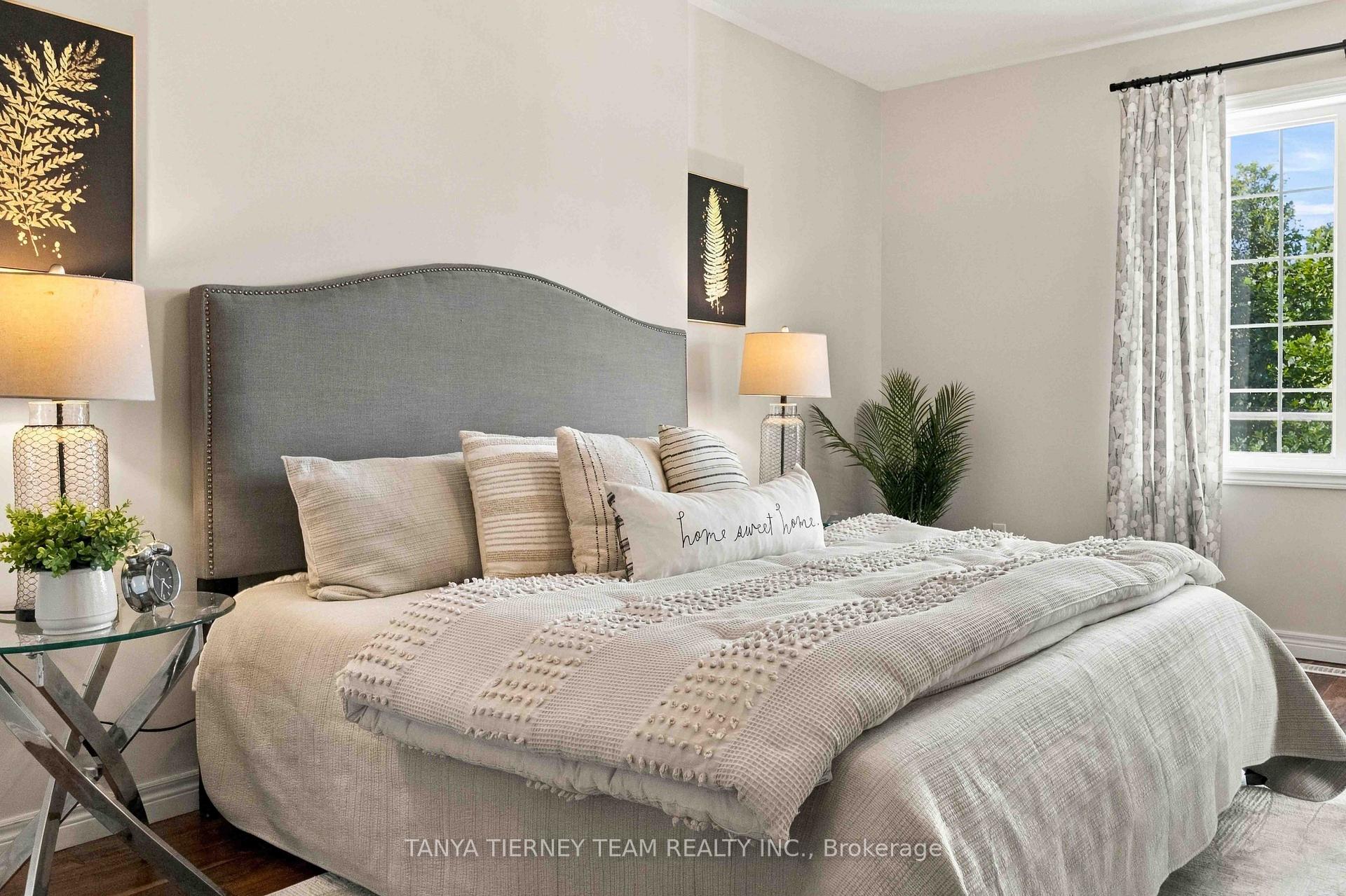 Photo 32 of 4 Branthaven Court, Whitby, Brooklin — HOMEH