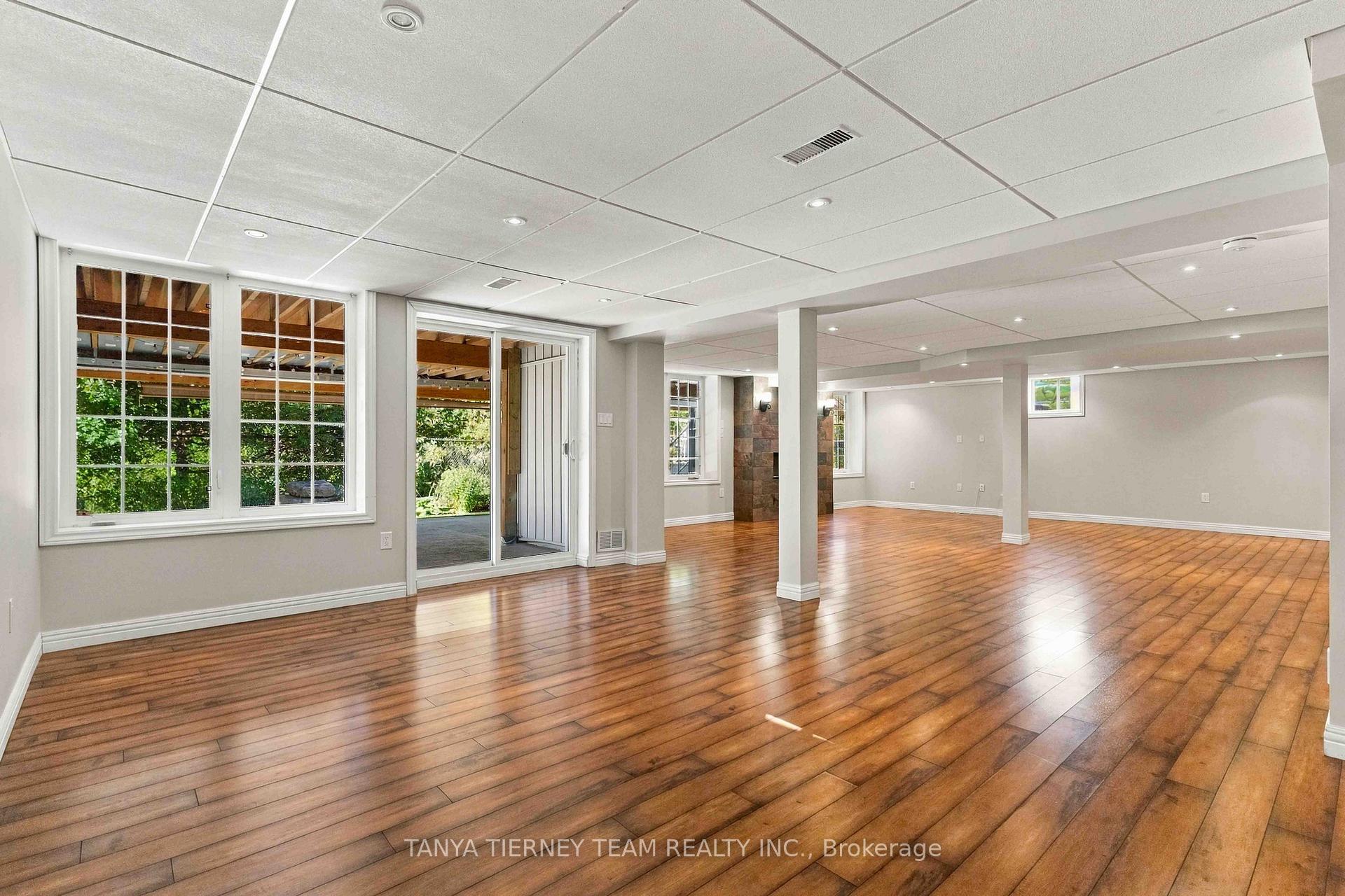Photo 48 of 4 Branthaven Court, Whitby, Brooklin — HOMEH