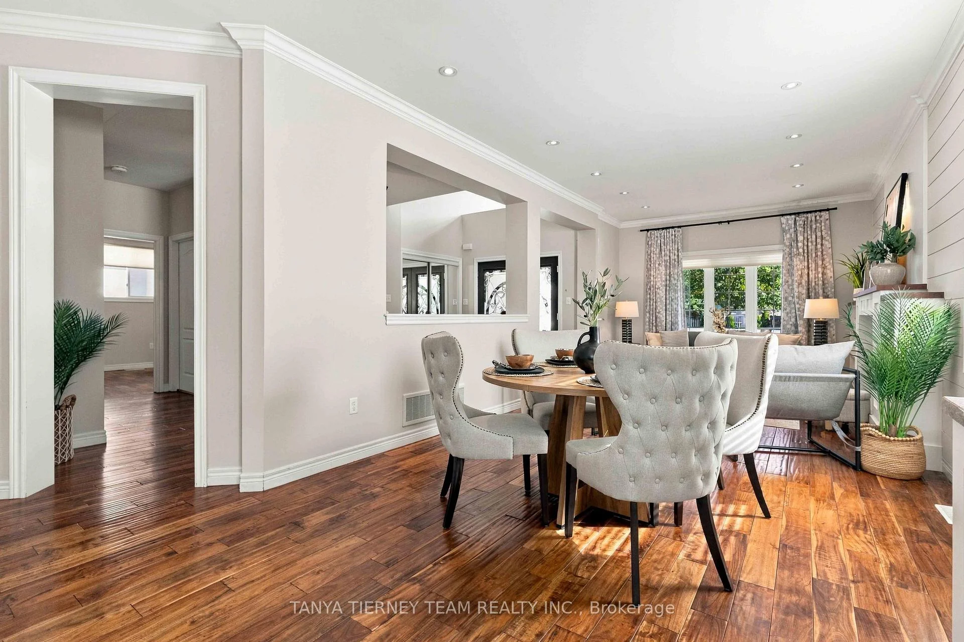 Photo 66 of 4 Branthaven Court, Whitby, Brooklin — HOMEH