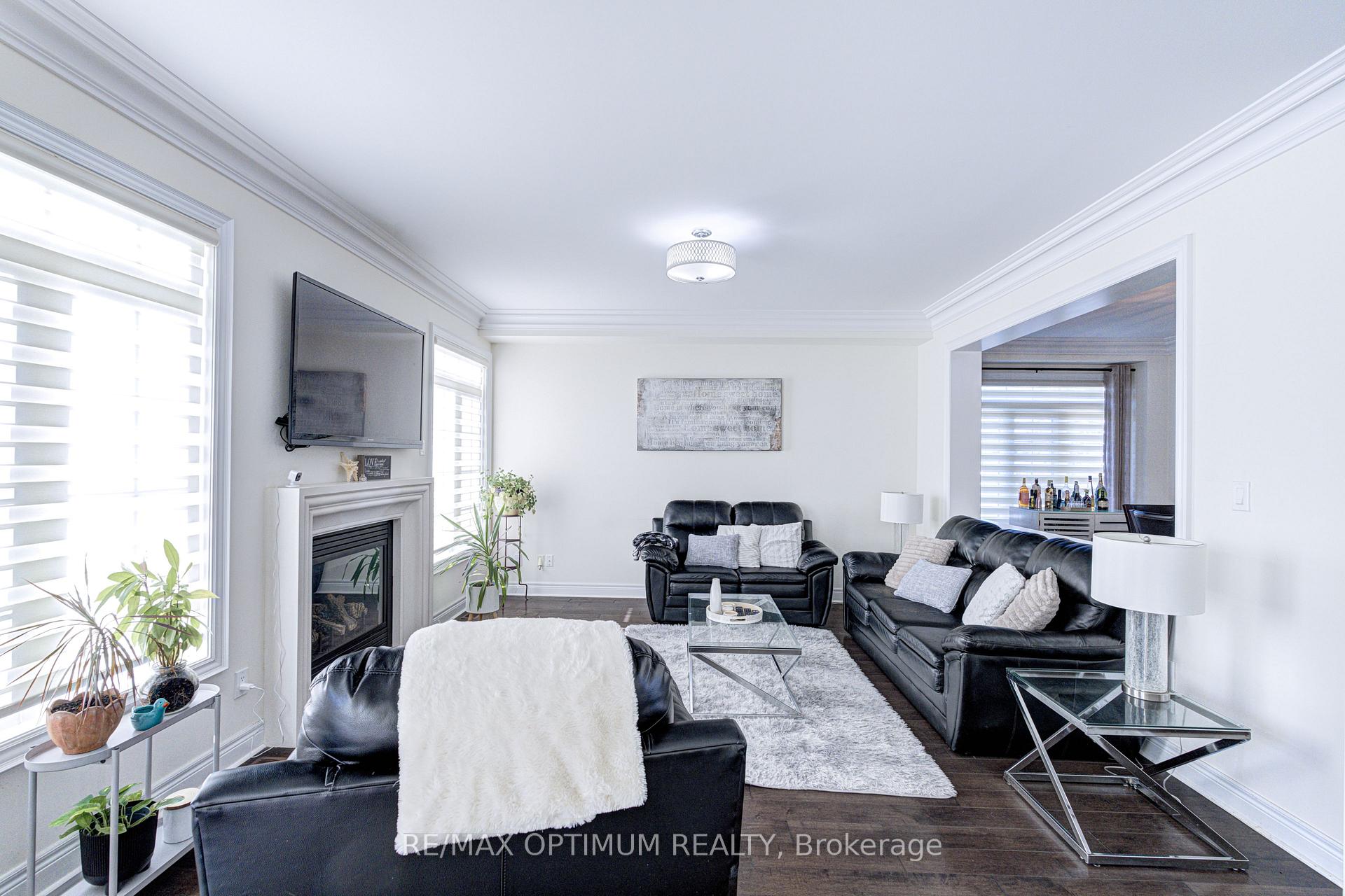 Photo 15 of 2 Stonecrop Road, Brampton, Bram West — HOMEH
