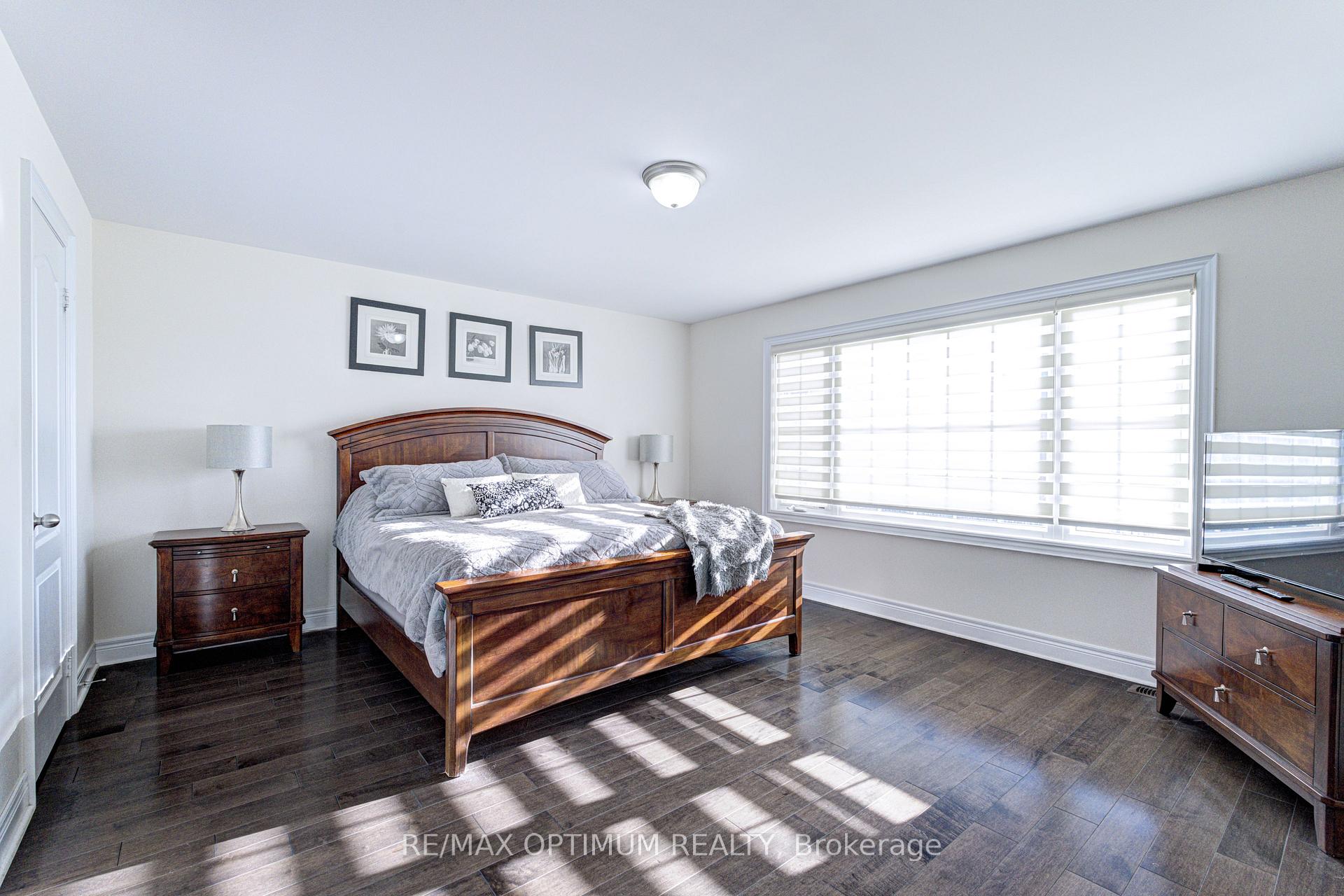 Photo 24 of 2 Stonecrop Road, Brampton, Bram West — HOMEH
