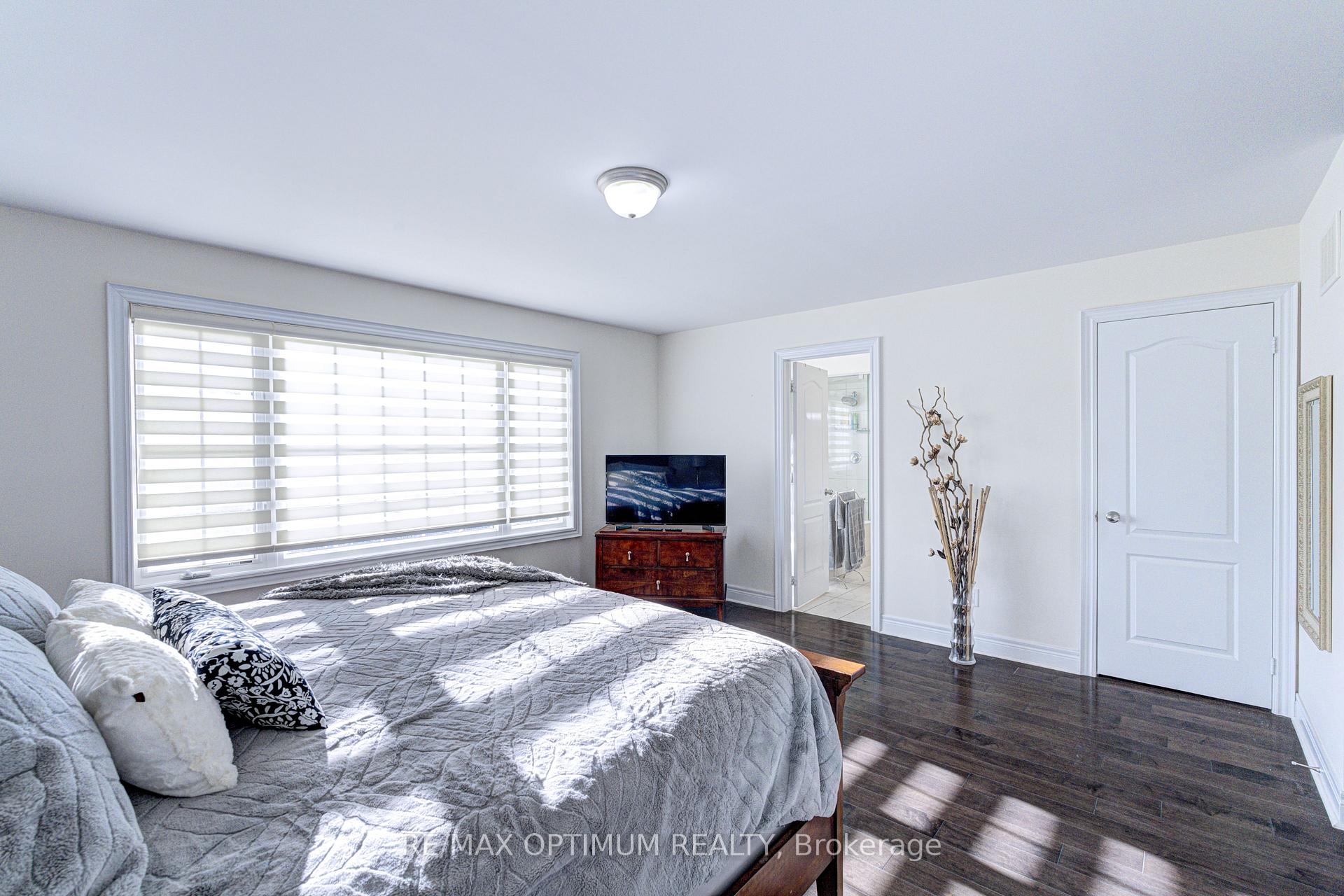 Photo 25 of 2 Stonecrop Road, Brampton, Bram West — HOMEH