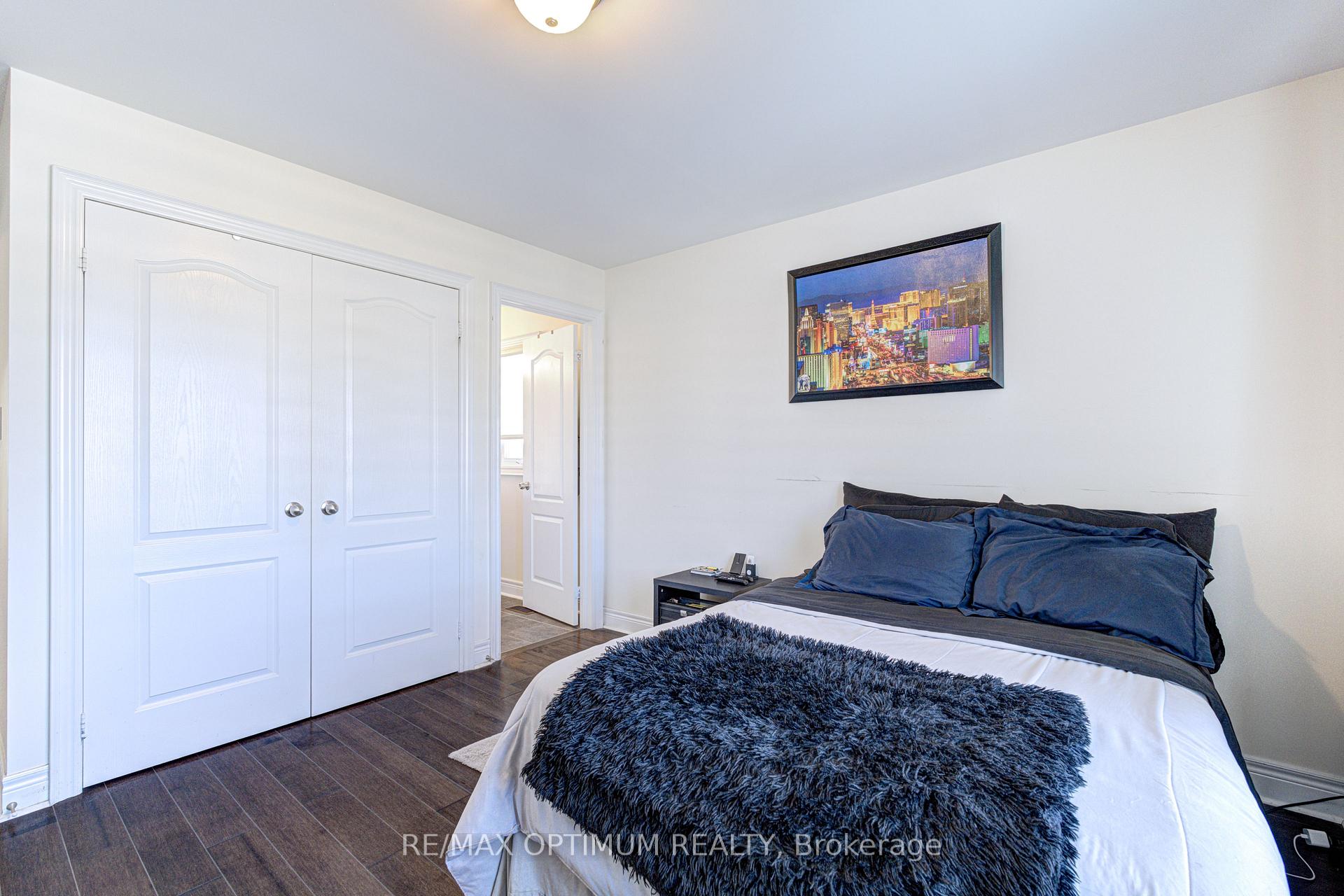 Photo 33 of 2 Stonecrop Road, Brampton, Bram West — HOMEH