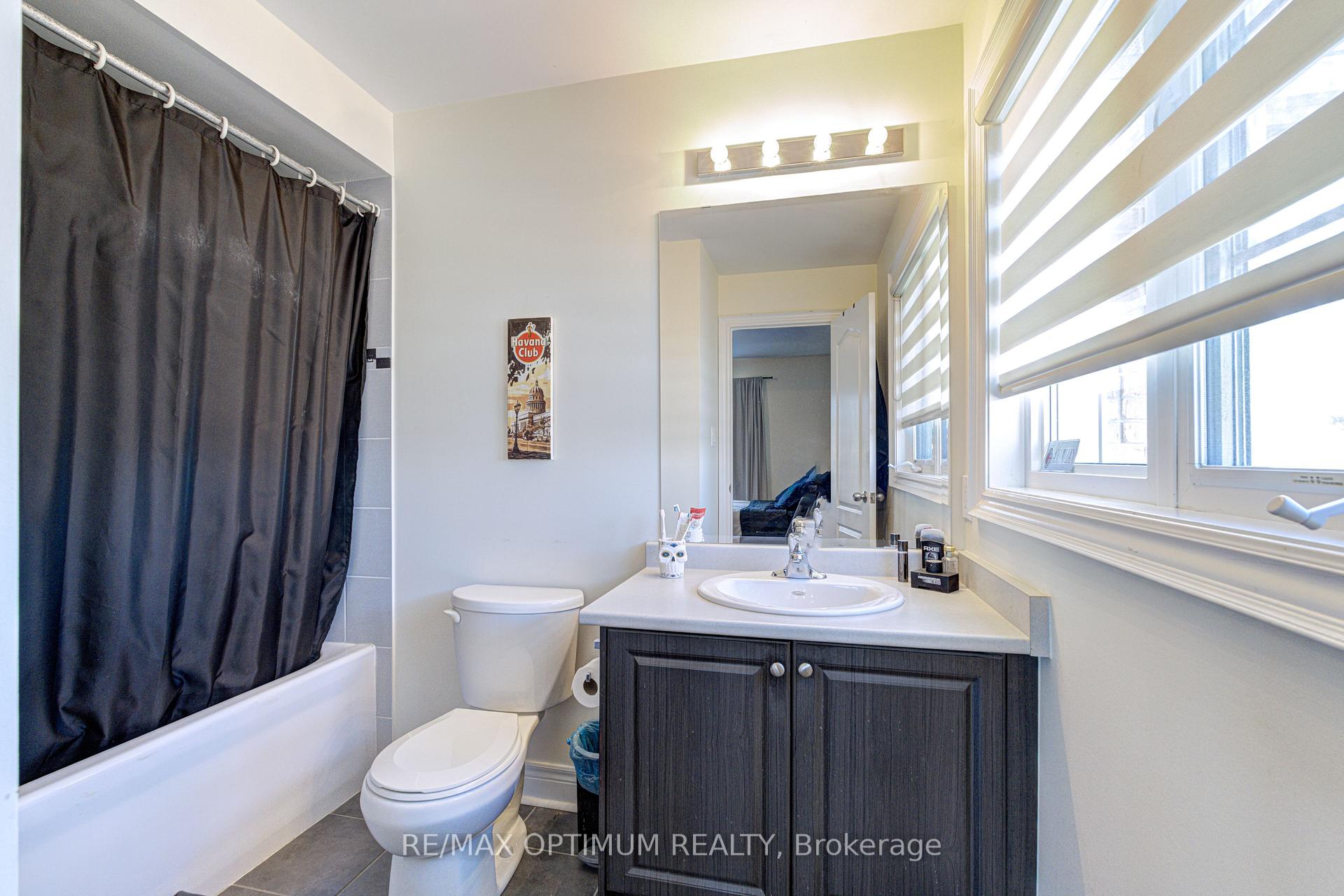 Photo 34 of 2 Stonecrop Road, Brampton, Bram West — HOMEH